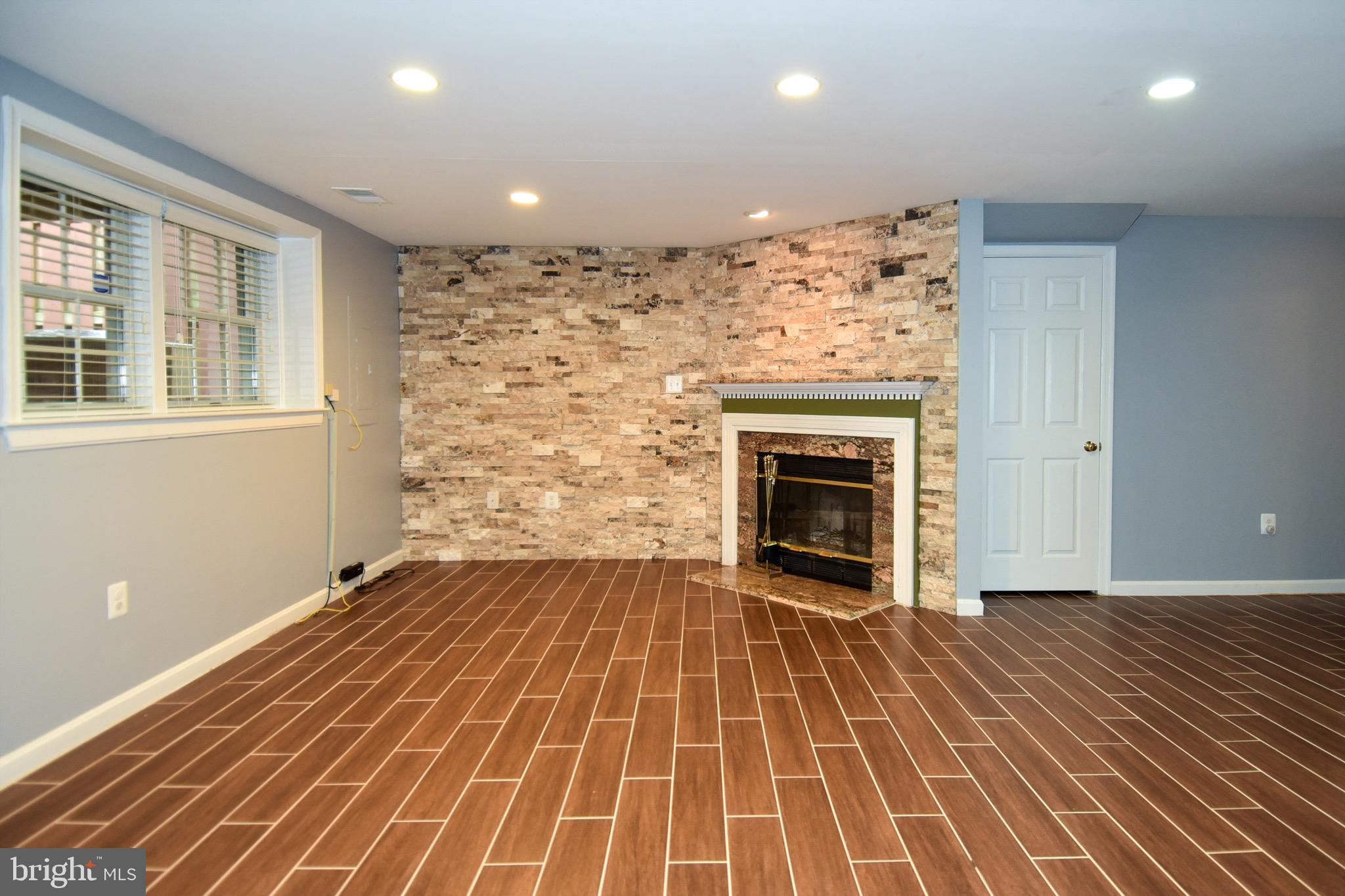 12307 Manchester Way