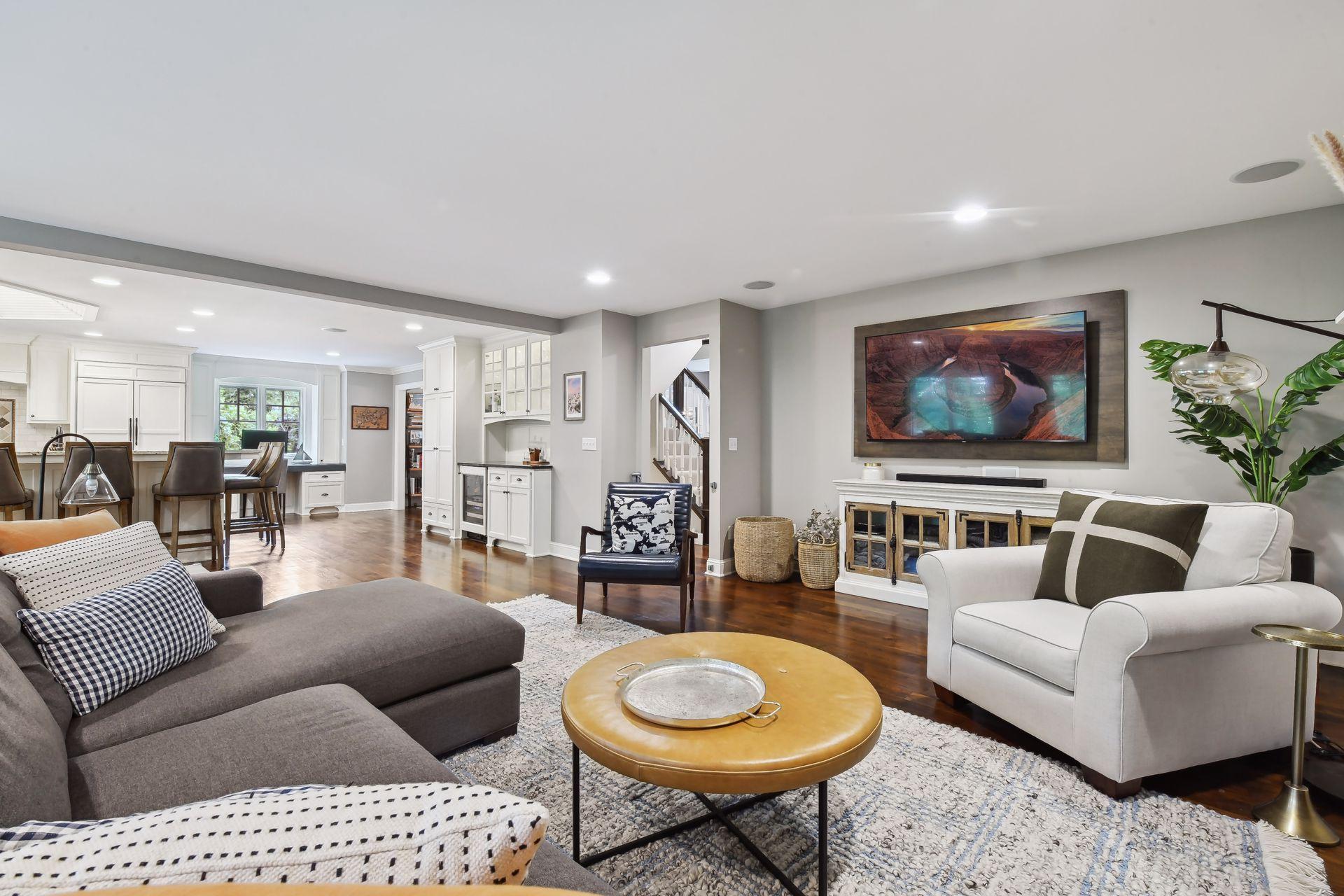 18607 South Ln, Minnetonka
