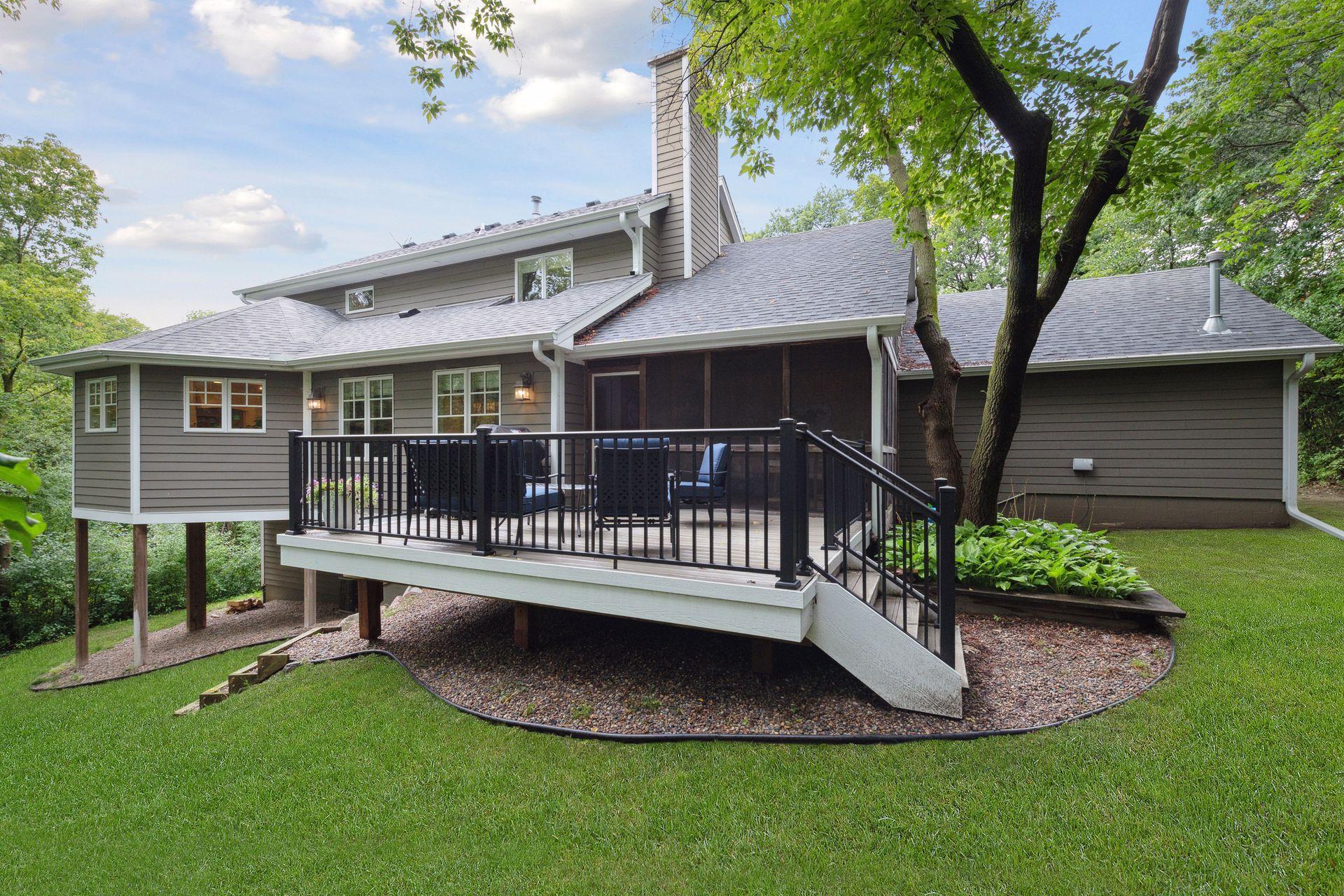 18607 South Ln, Minnetonka