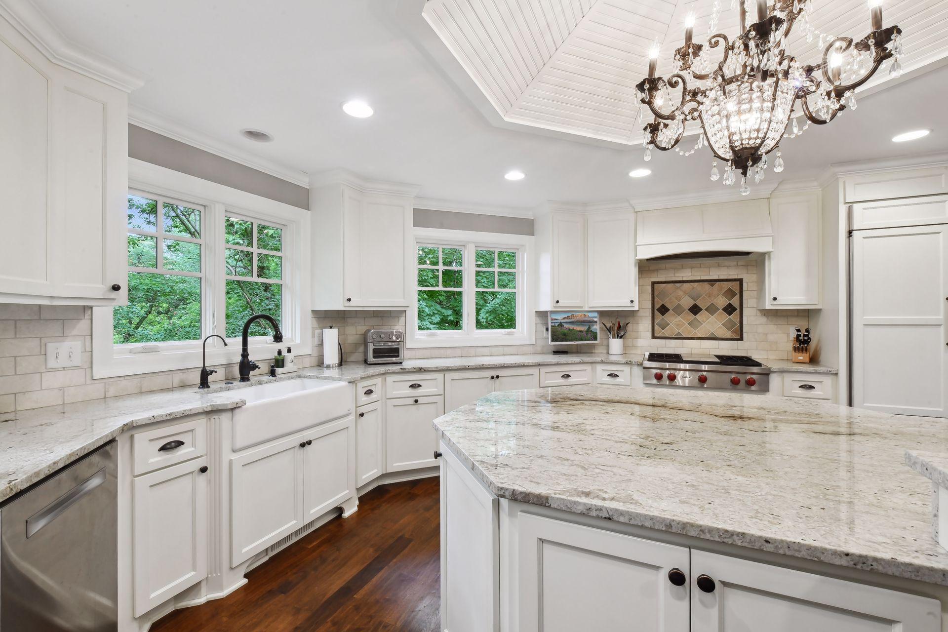 18607 South Ln, Minnetonka