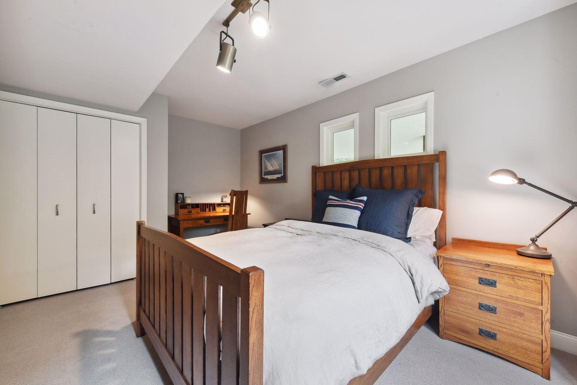 18607 South Ln, Minnetonka