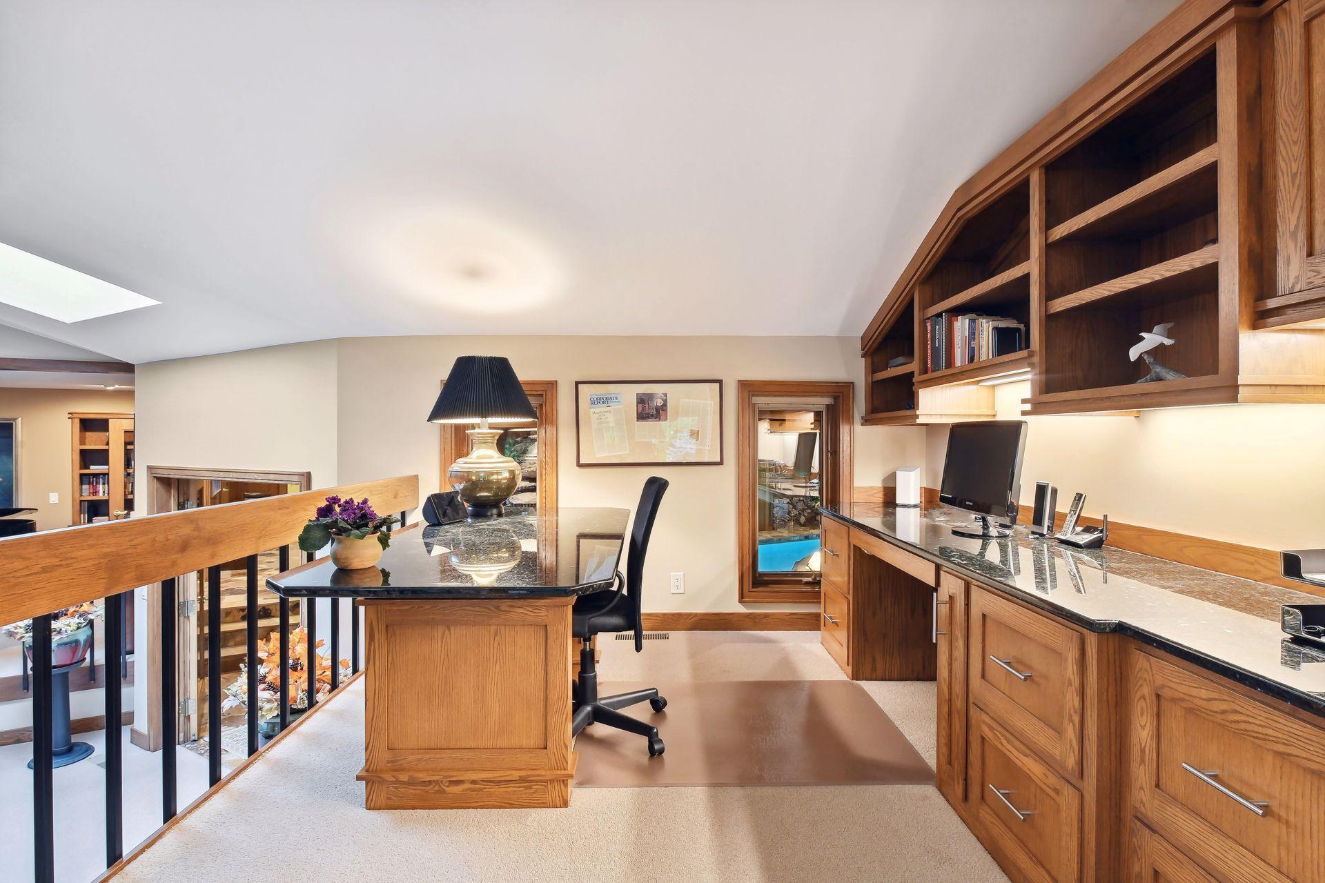 200 Black Oaks Ln, Plymouth