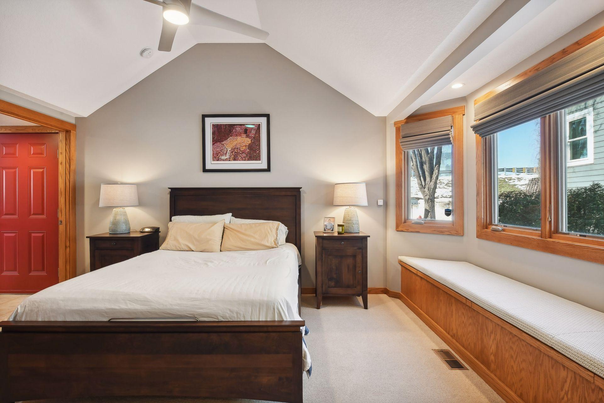 3669 Northshore Dr, Orono