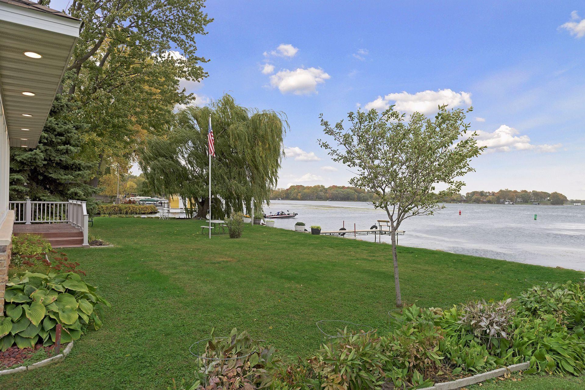 3669 Northshore Dr, Orono