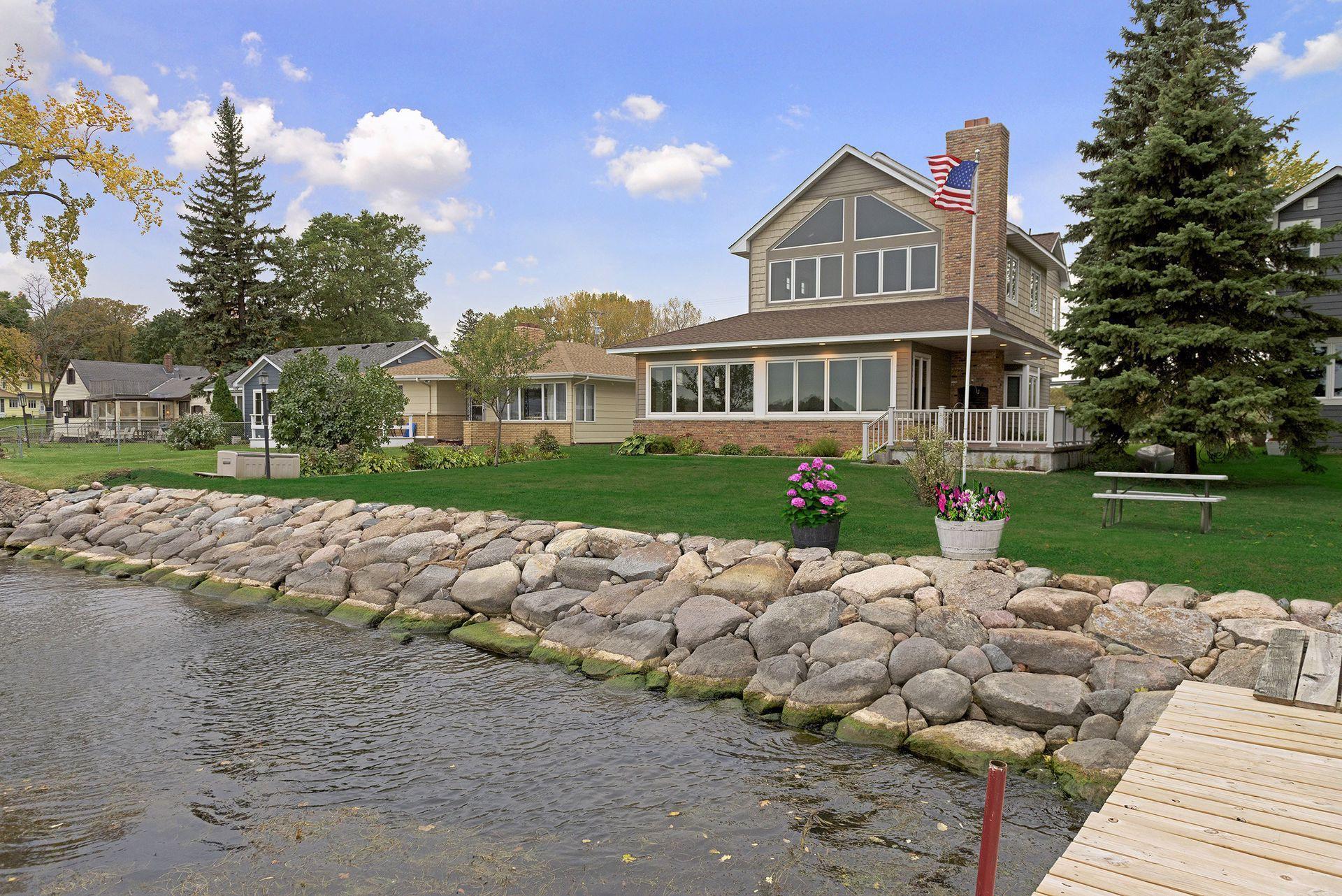 3669 Northshore Dr, Orono