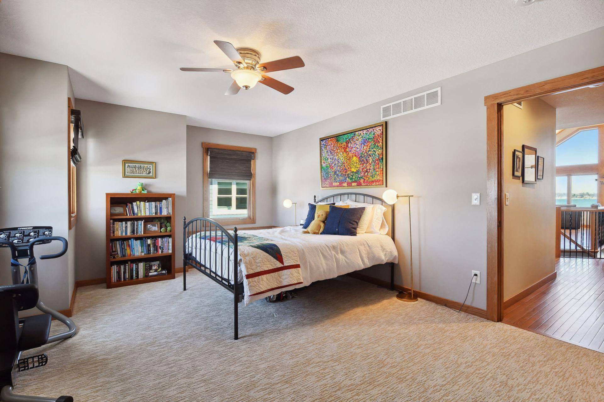 3669 Northshore Dr, Orono