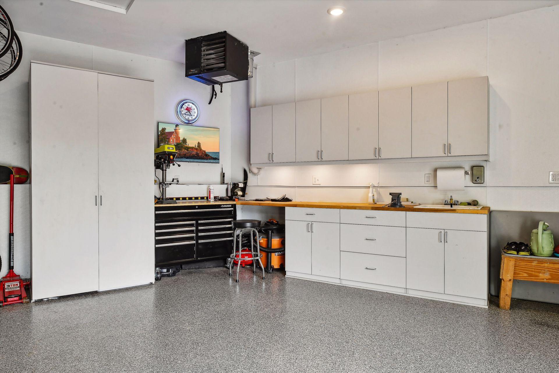 3510 Bayside Rd, Orono