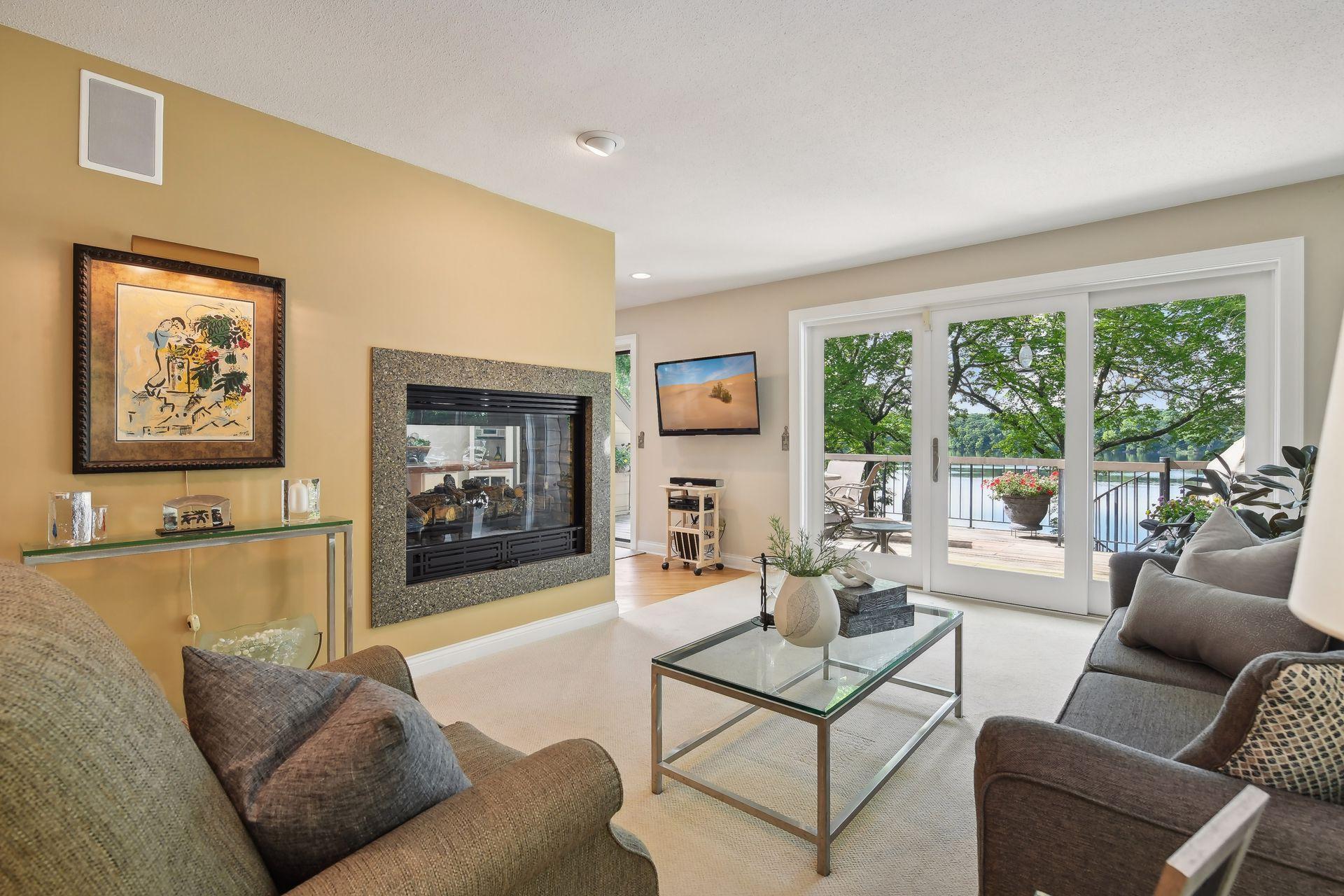 1272 Tealwood Pl, Long Lake