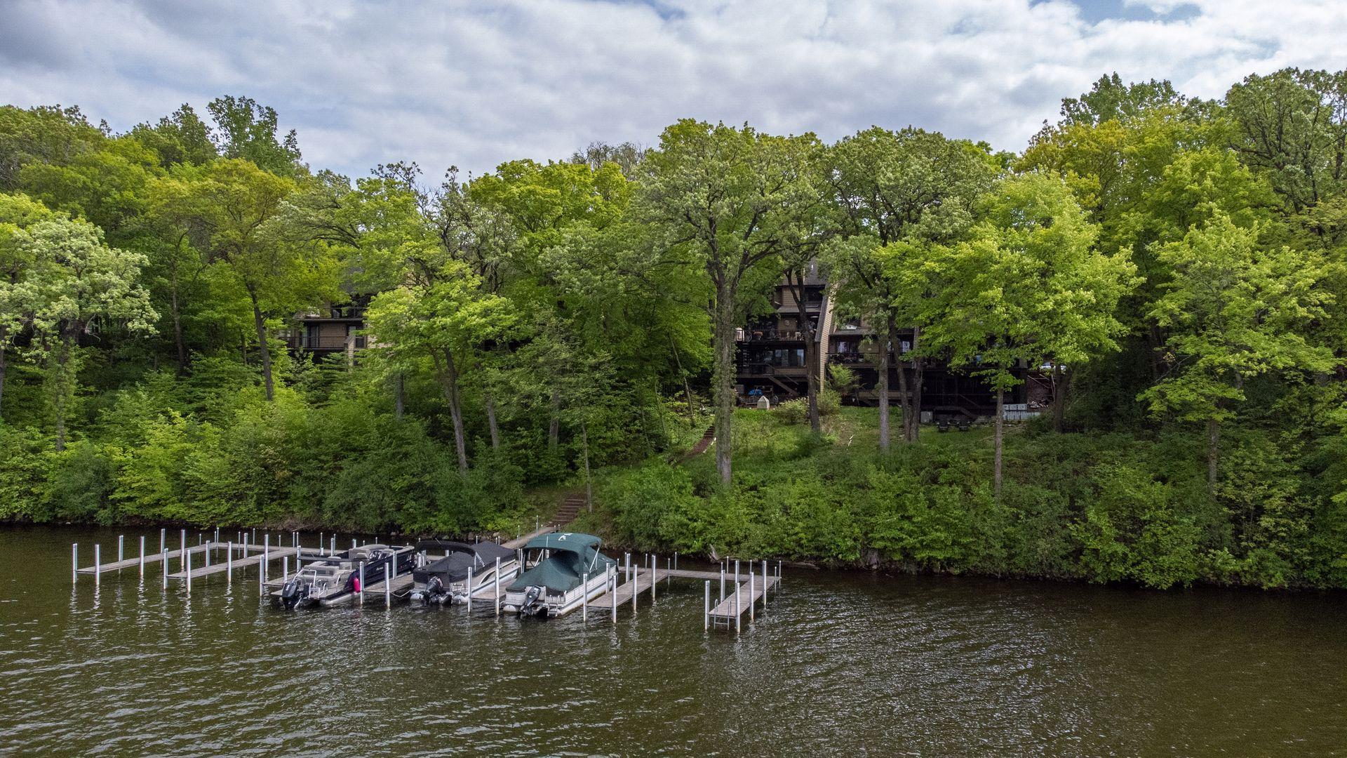 1272 Tealwood Pl, Long Lake