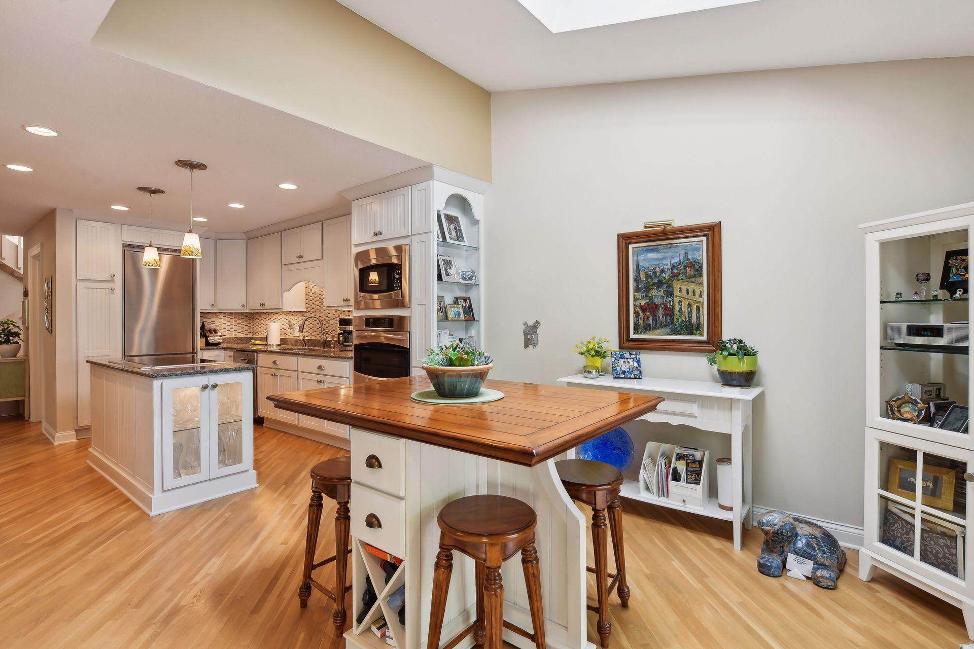 1272 Tealwood Pl, Long Lake