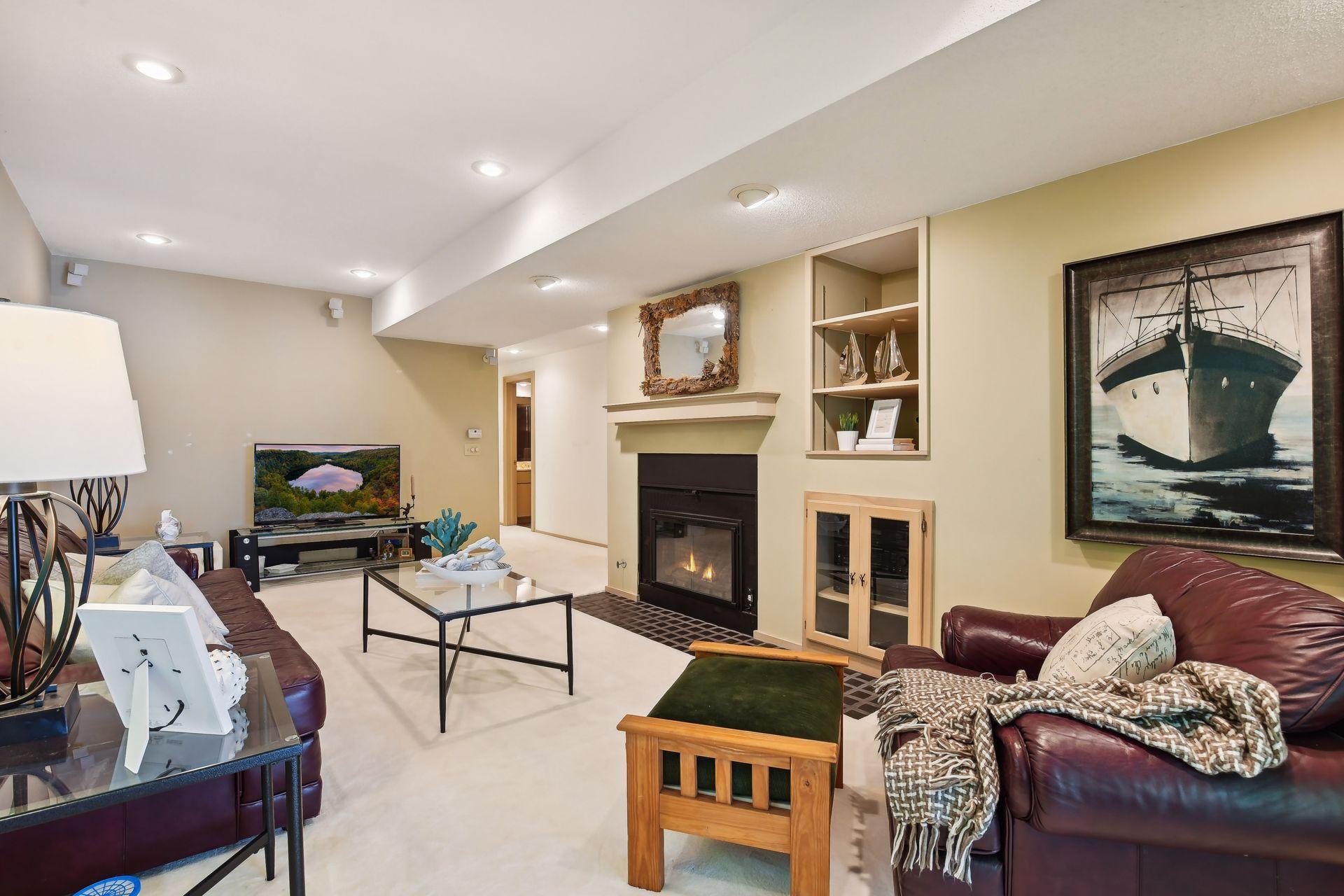 1272 Tealwood Pl, Long Lake