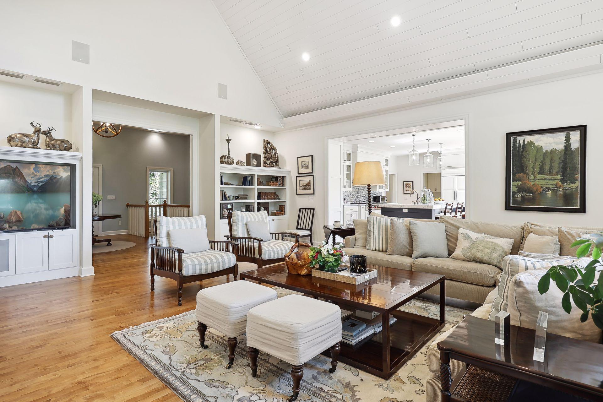 2195 French Lake Rd, Orono