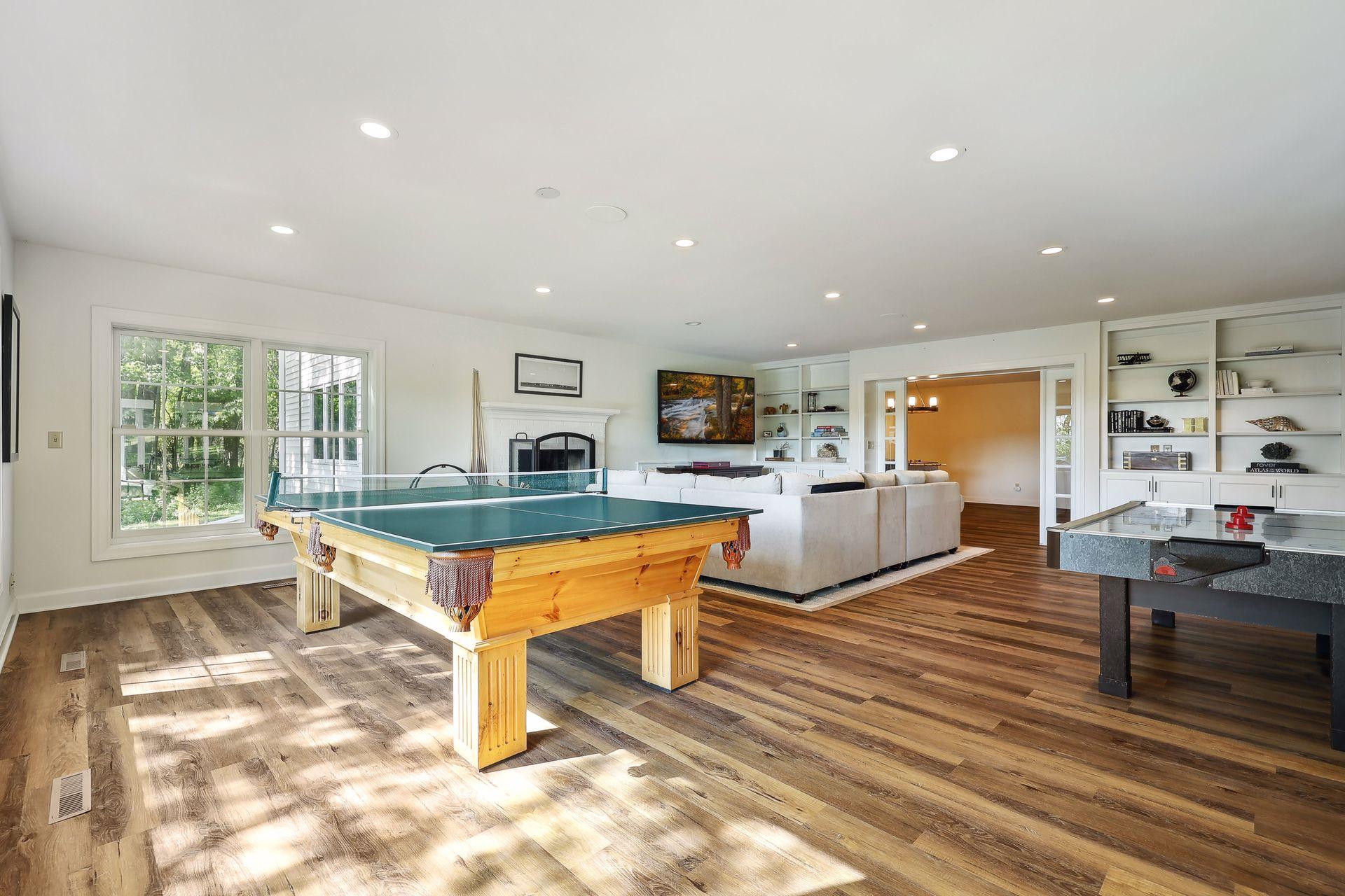 2195 French Lake Rd, Orono