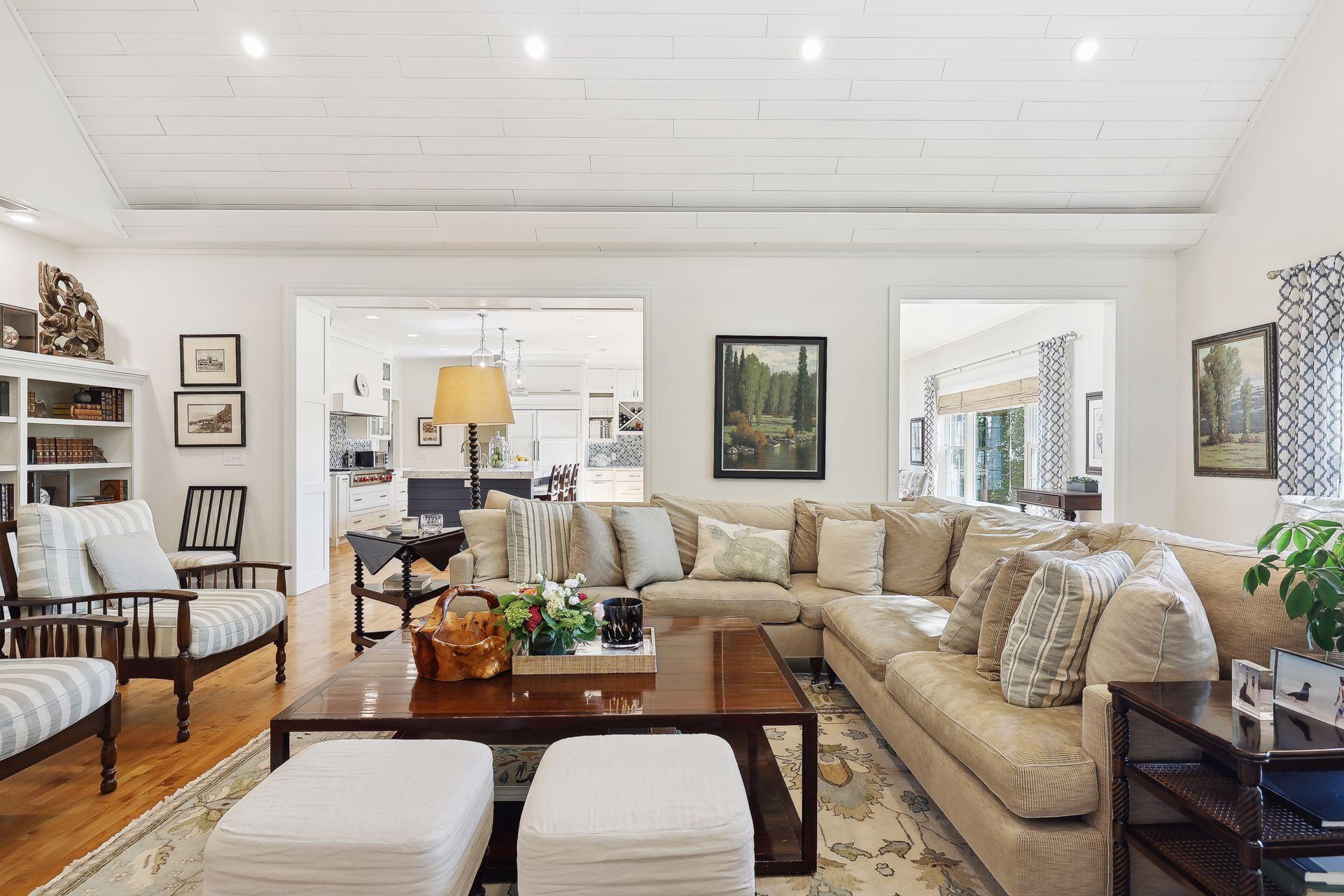 2195 French Lake Rd, Orono