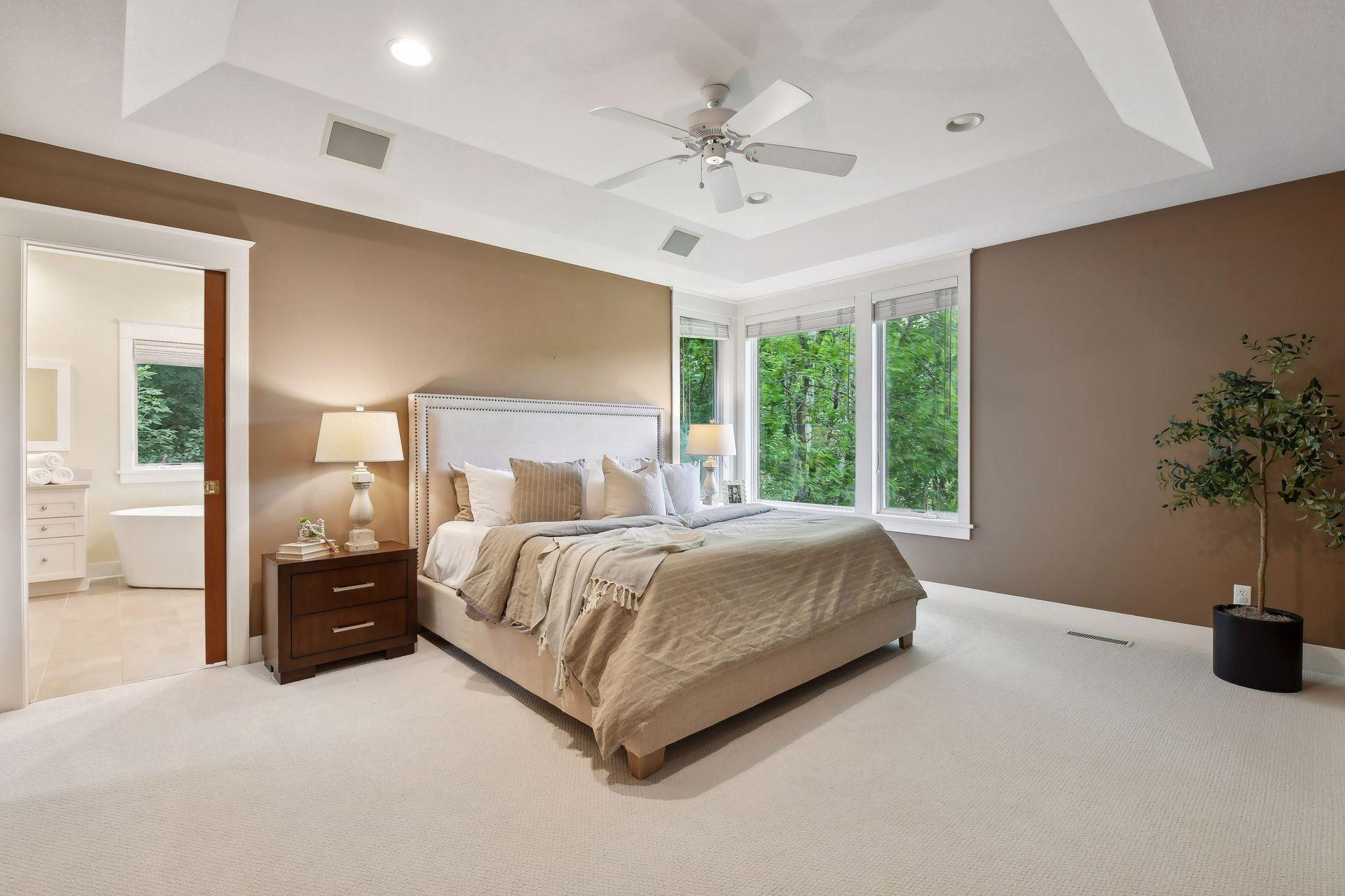 6140 Wood Hill Ln, Independence