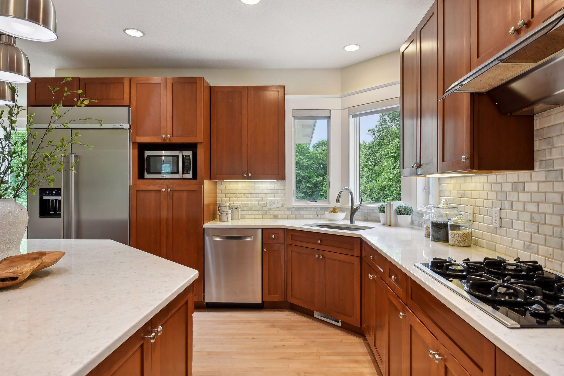 6140 Wood Hill Ln, Independence