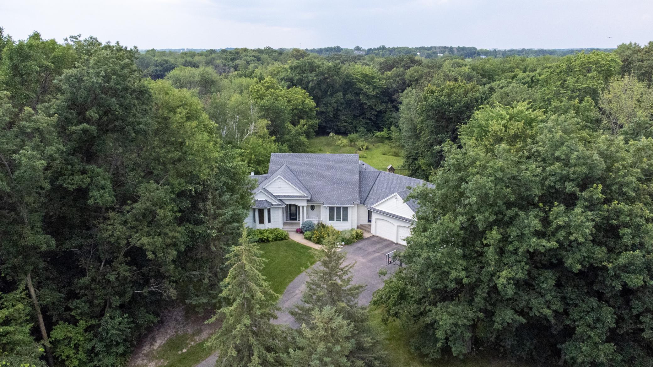 6140 Wood Hill Ln, Independence