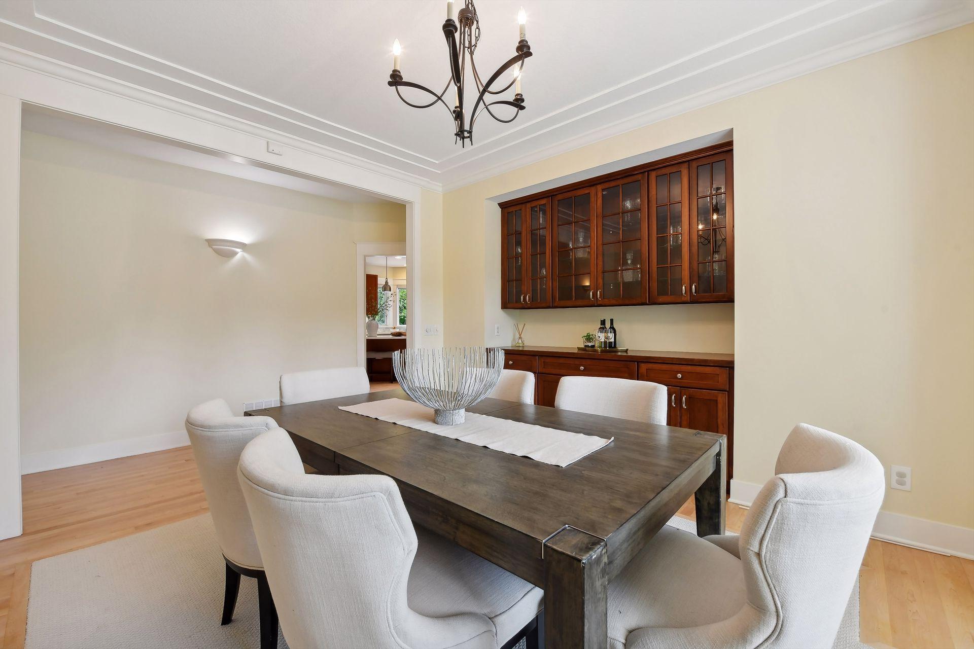 6140 Wood Hill Ln, Independence