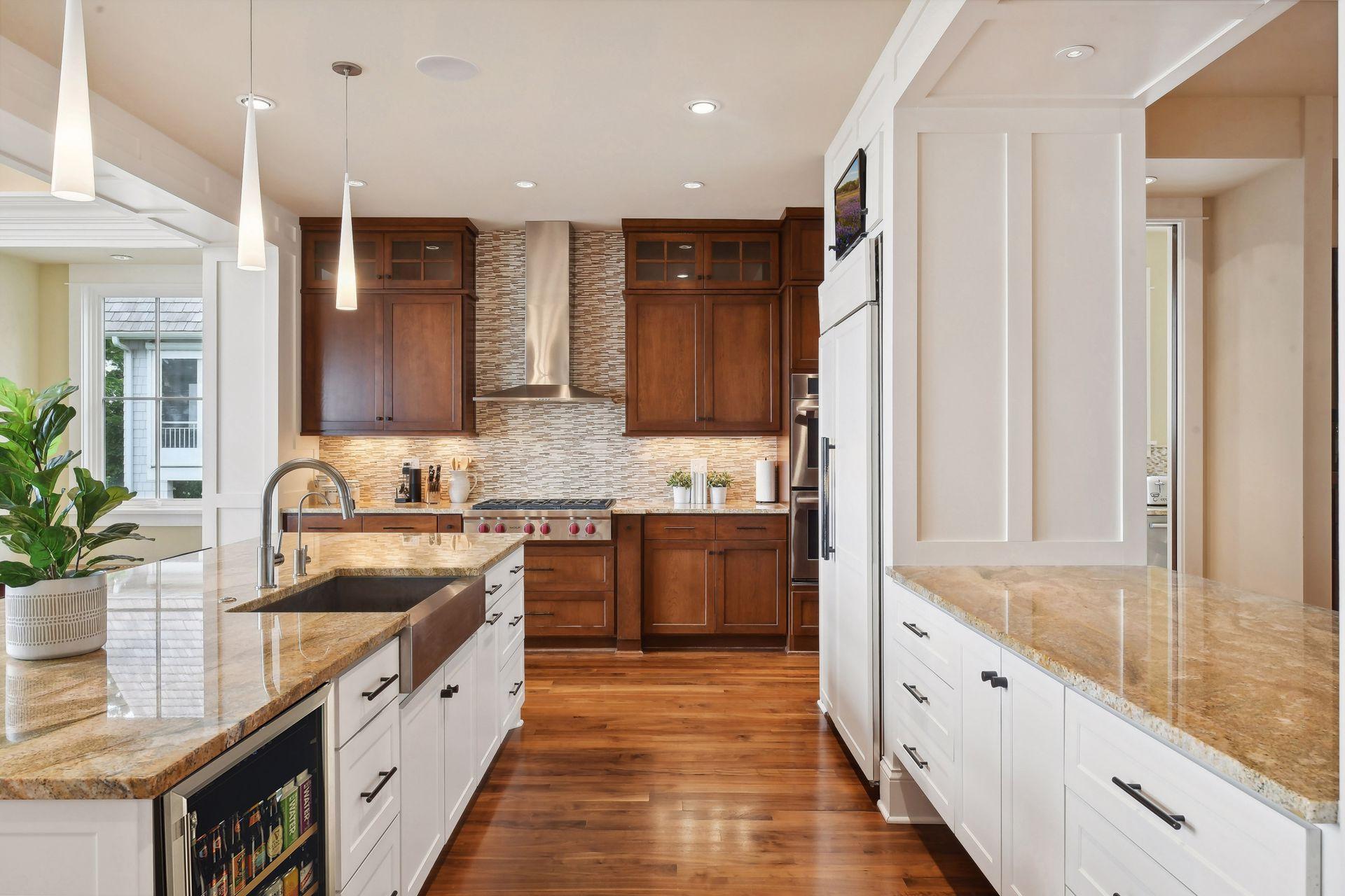 2903 Westwood Rd, Minnetonka Beach