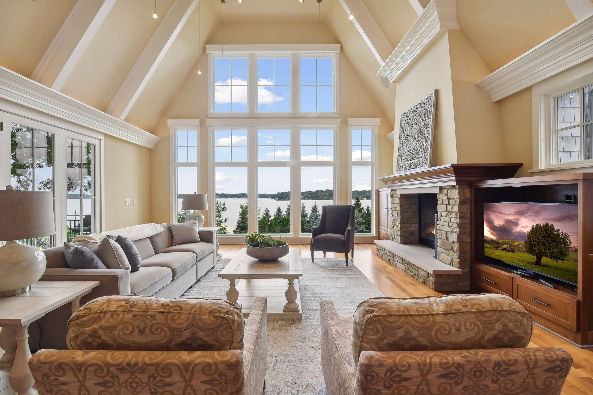 2903 Westwood Rd, Minnetonka Beach