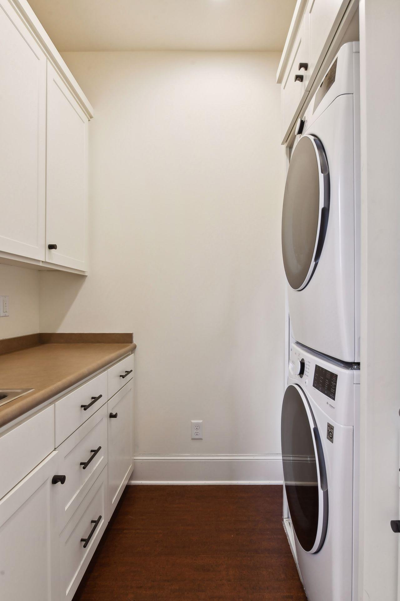 2903 Westwood Rd, Minnetonka Beach