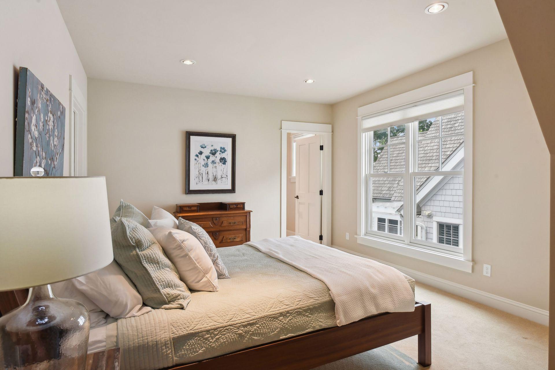 2903 Westwood Rd, Minnetonka Beach