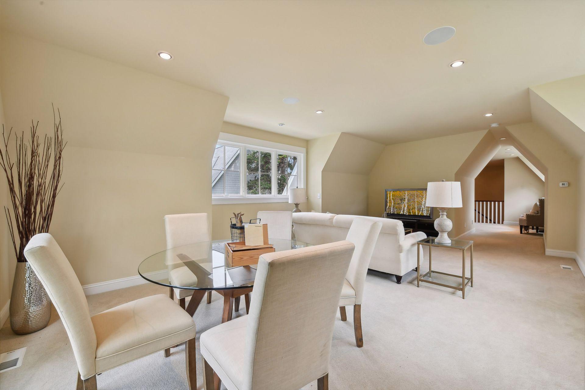 2903 Westwood Rd, Minnetonka Beach