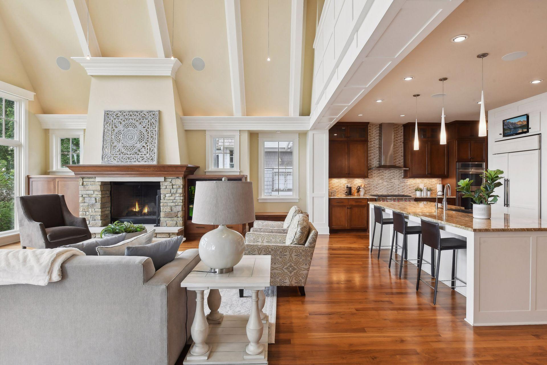 2903 Westwood Rd, Minnetonka Beach