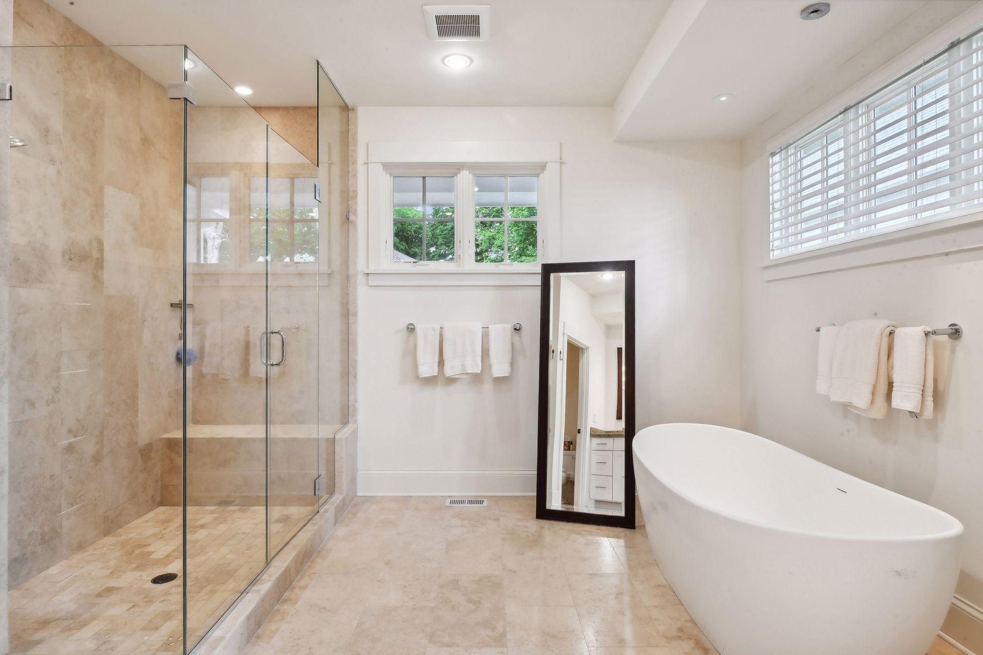 2903 Westwood Rd, Minnetonka Beach