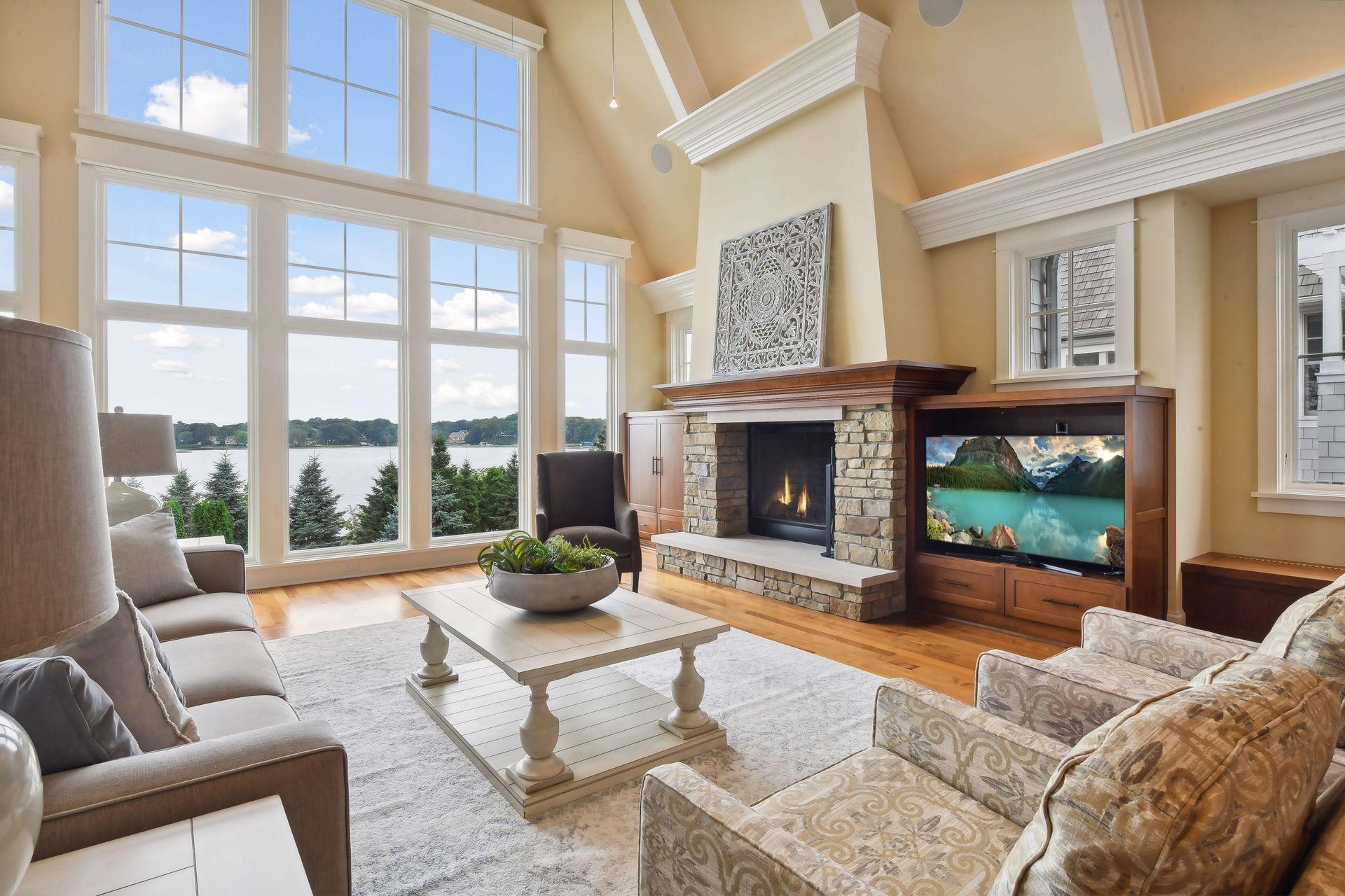 2903 Westwood Rd, Minnetonka Beach