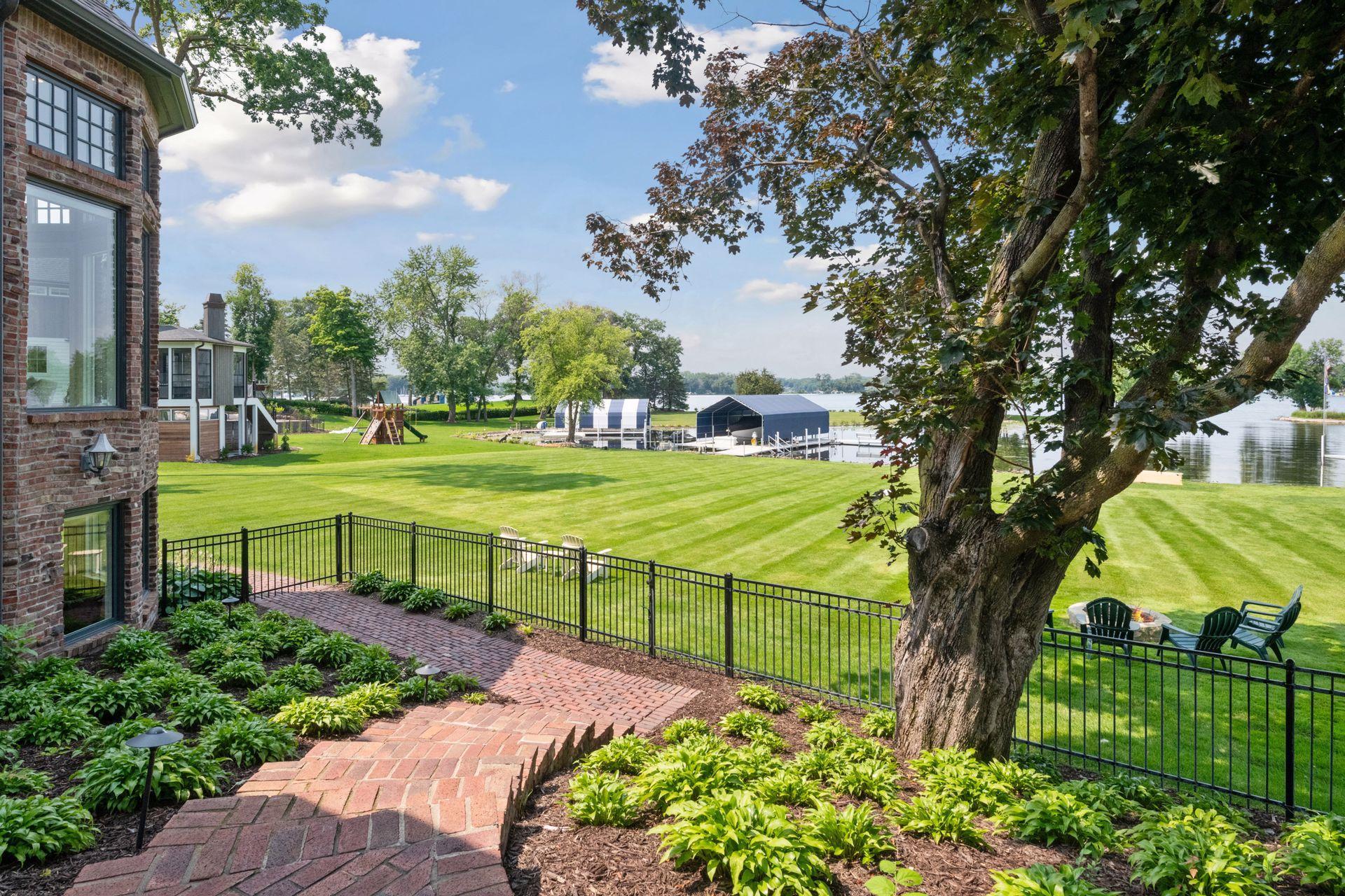 27640 Island View Road