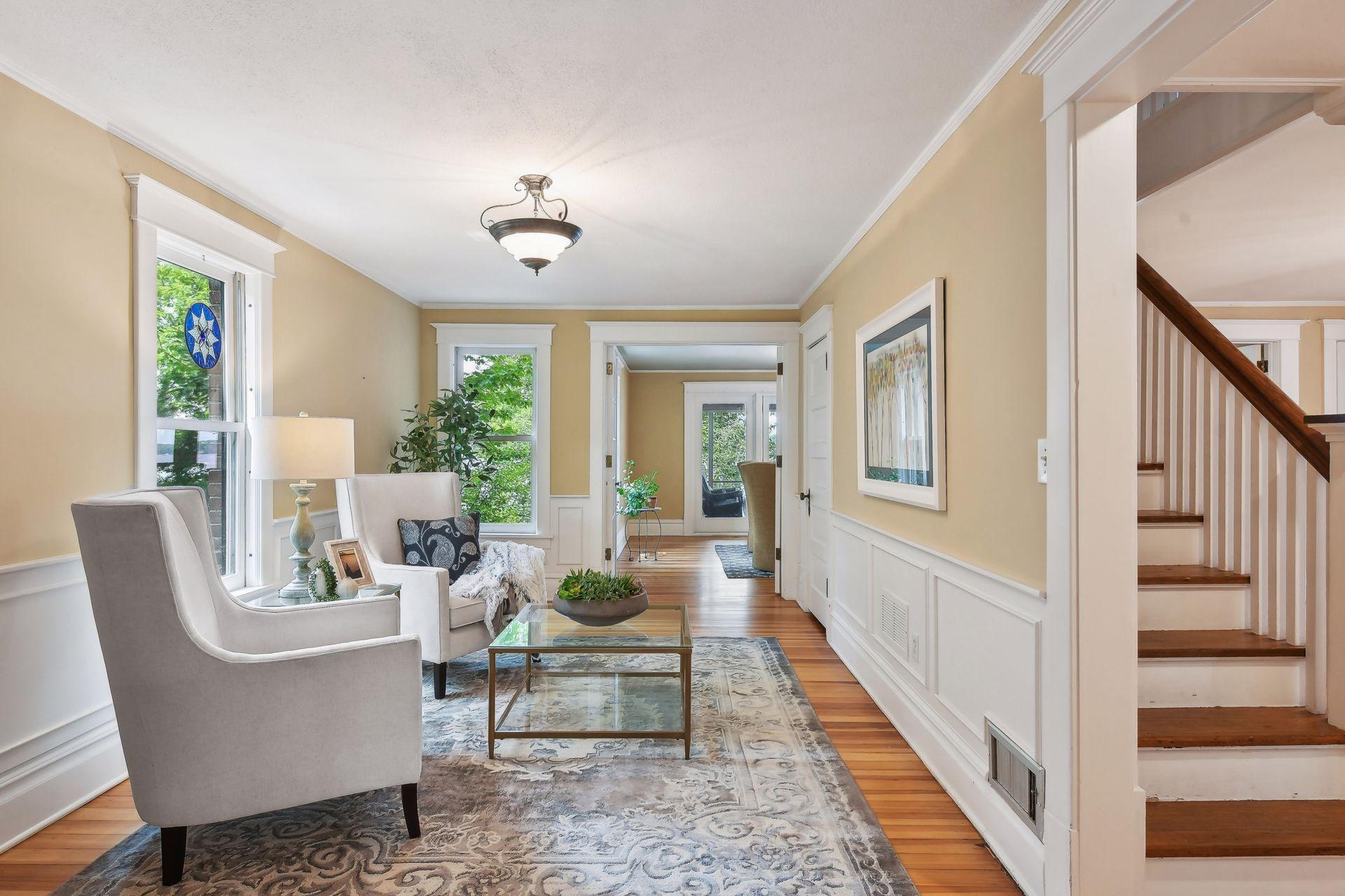 174 West Lake St, Excelsior