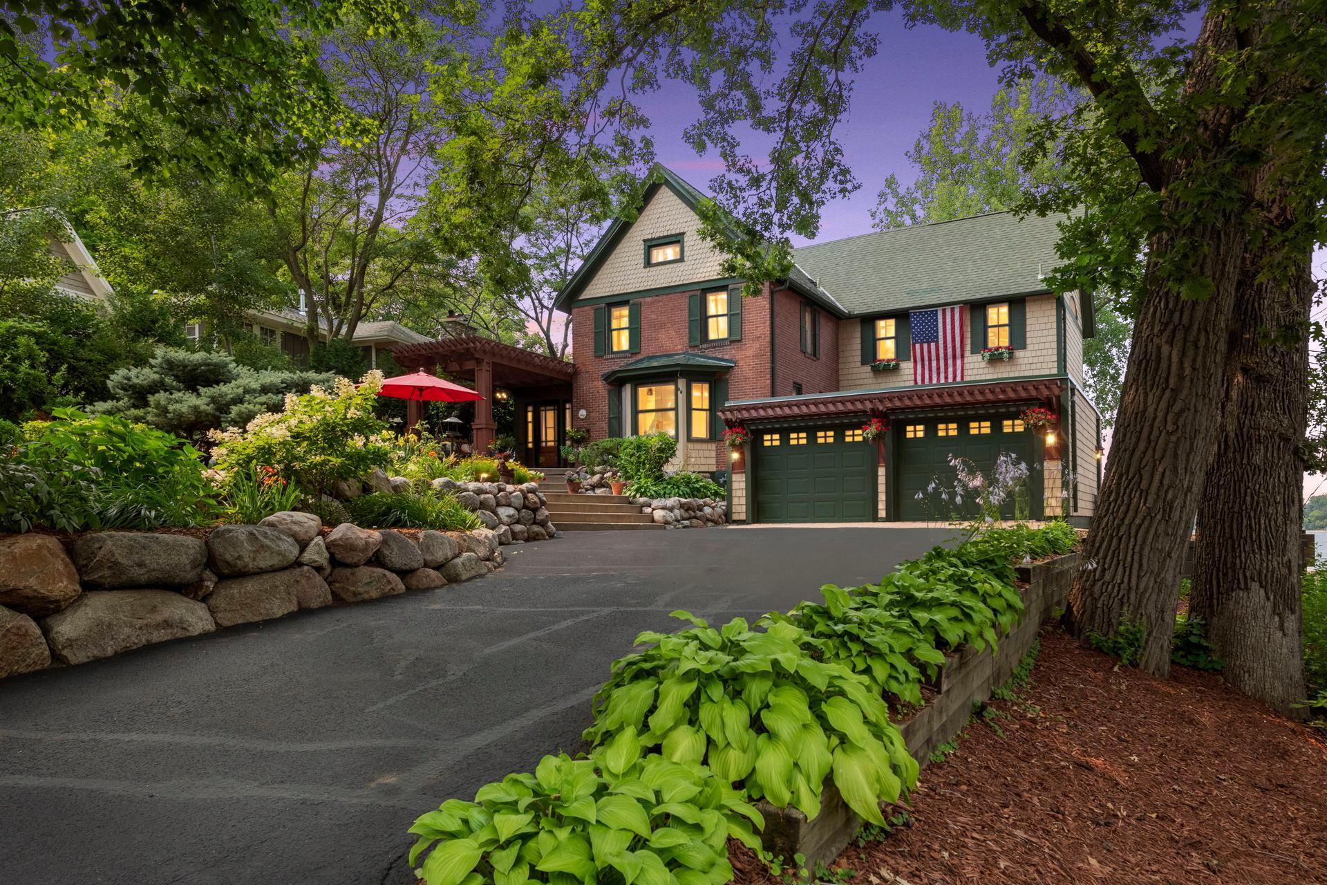 174 West Lake St, Excelsior