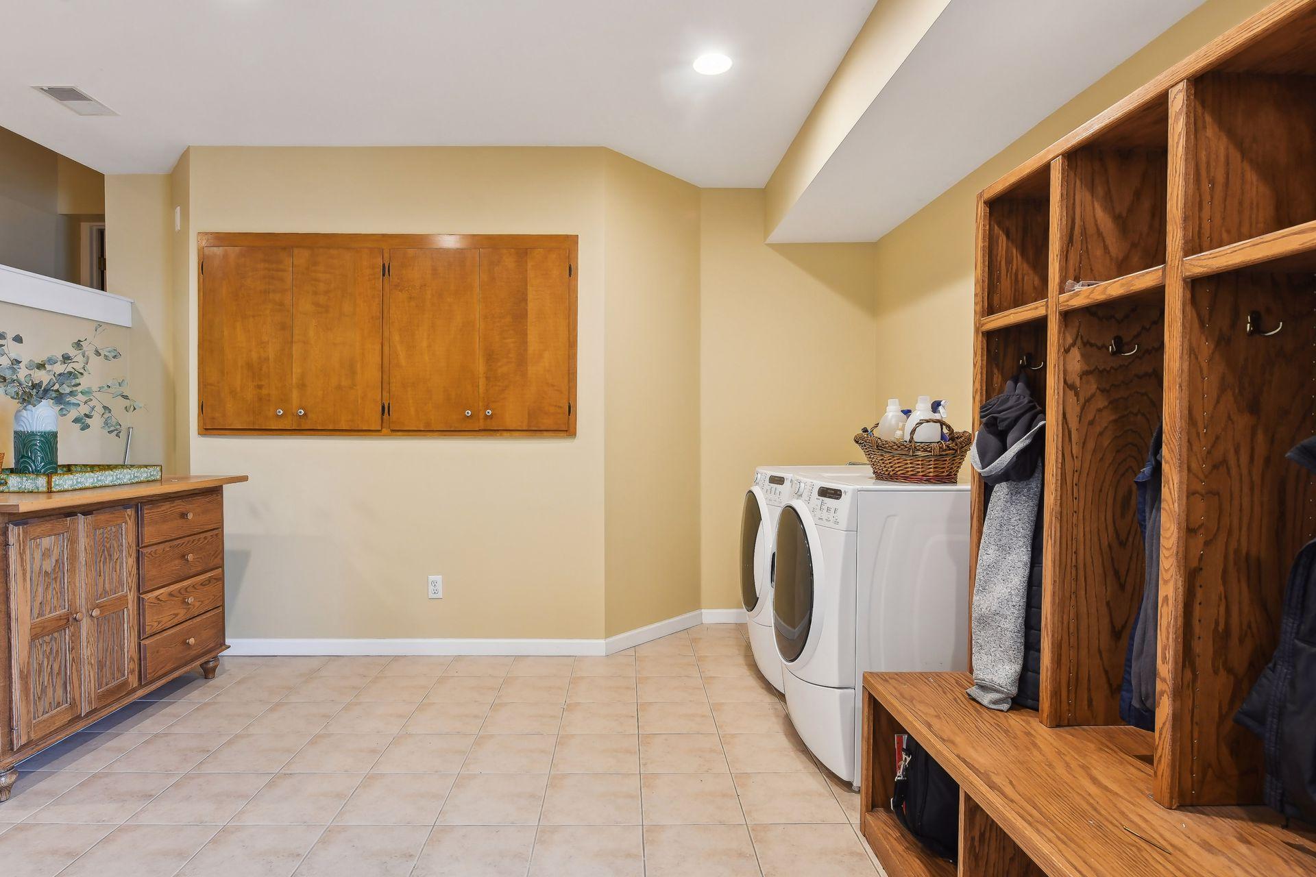 174 West Lake St, Excelsior