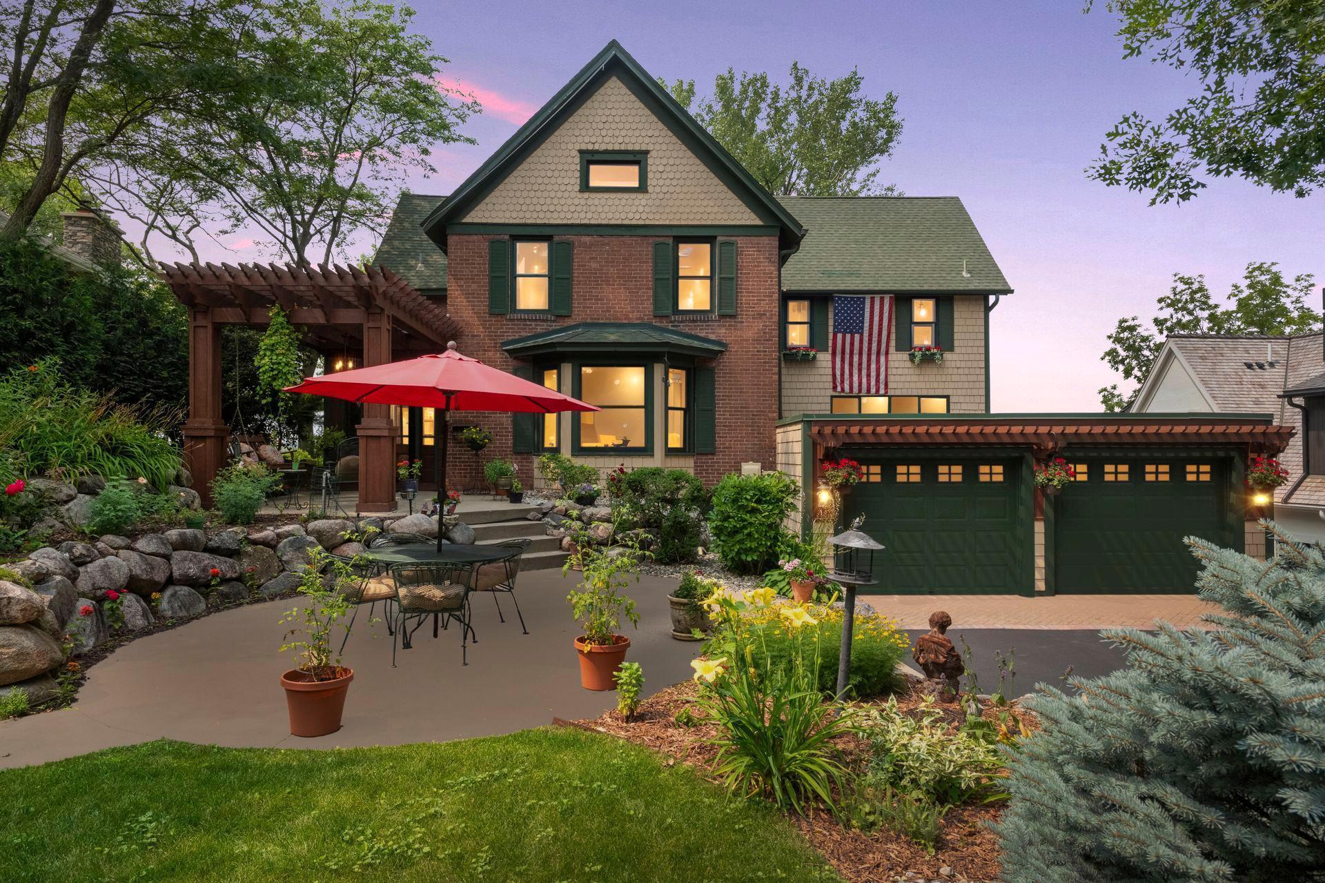 174 West Lake St, Excelsior