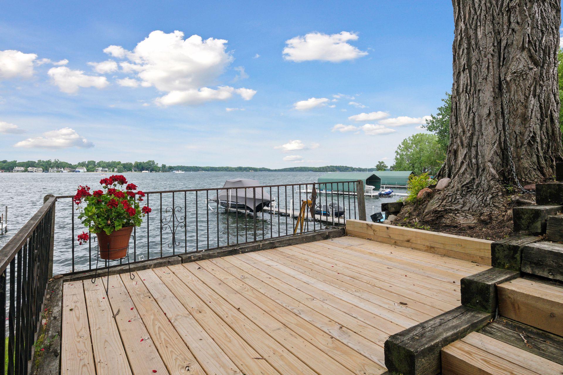 174 West Lake St, Excelsior