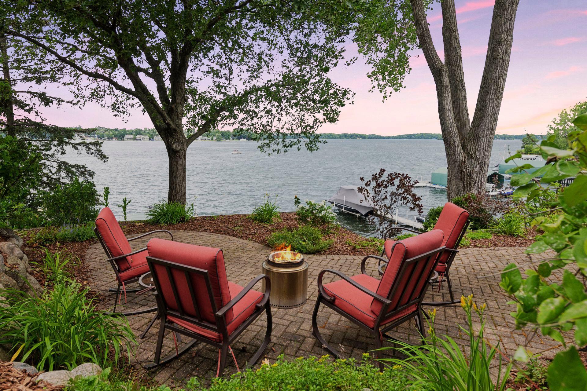 174 West Lake St, Excelsior