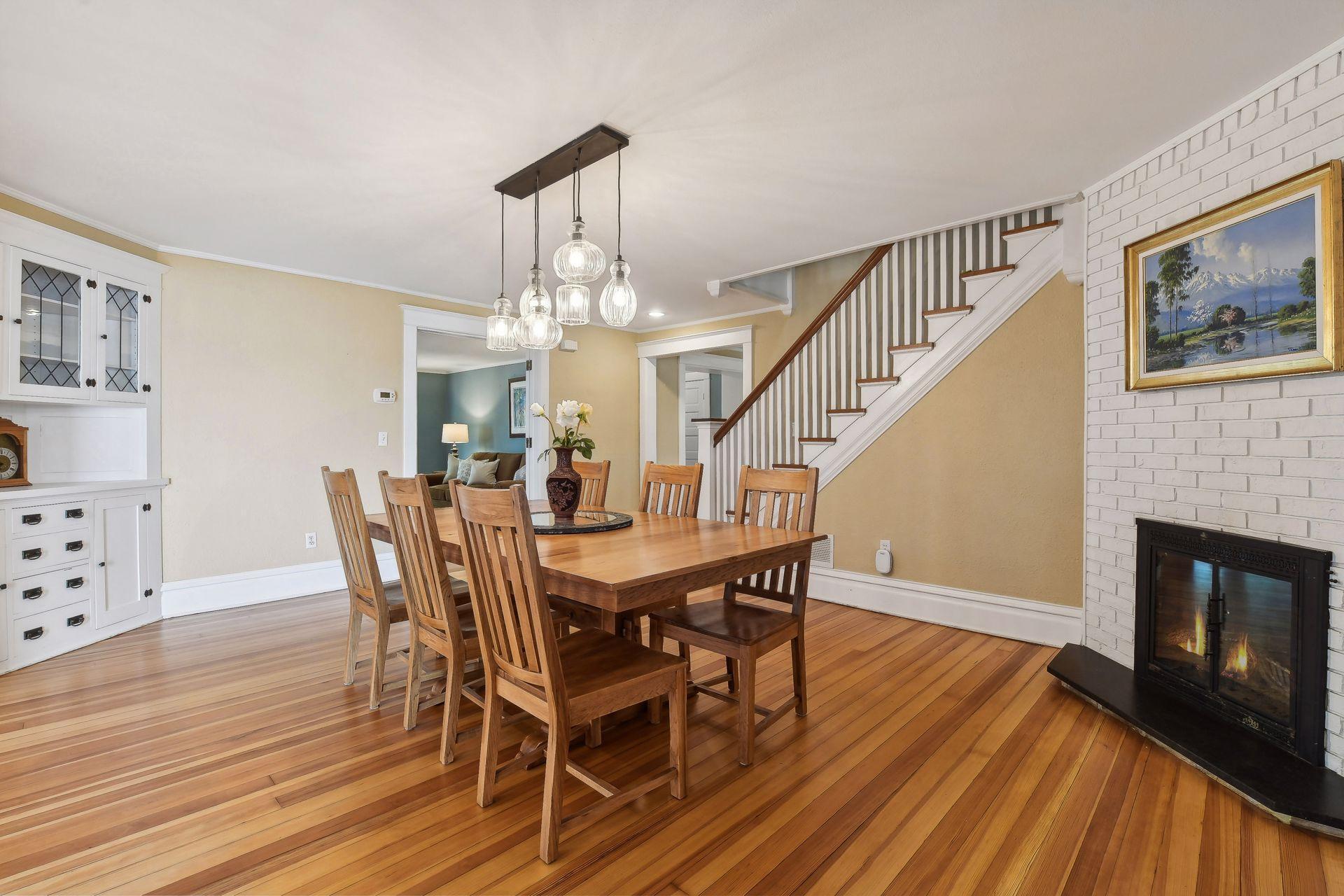 174 West Lake St, Excelsior