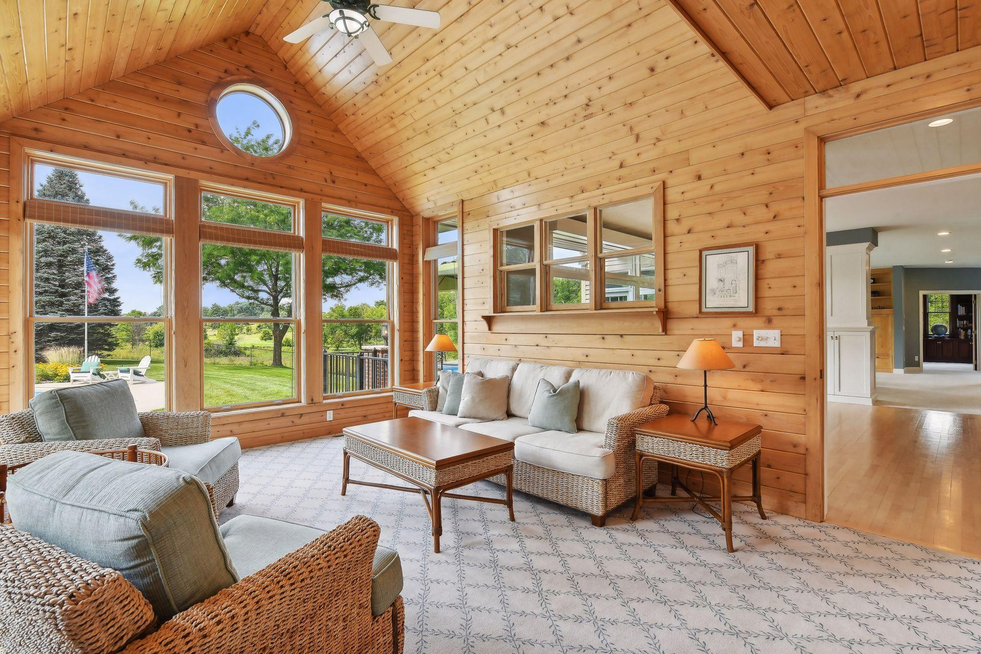 2335 Hollybush Rd, Medina