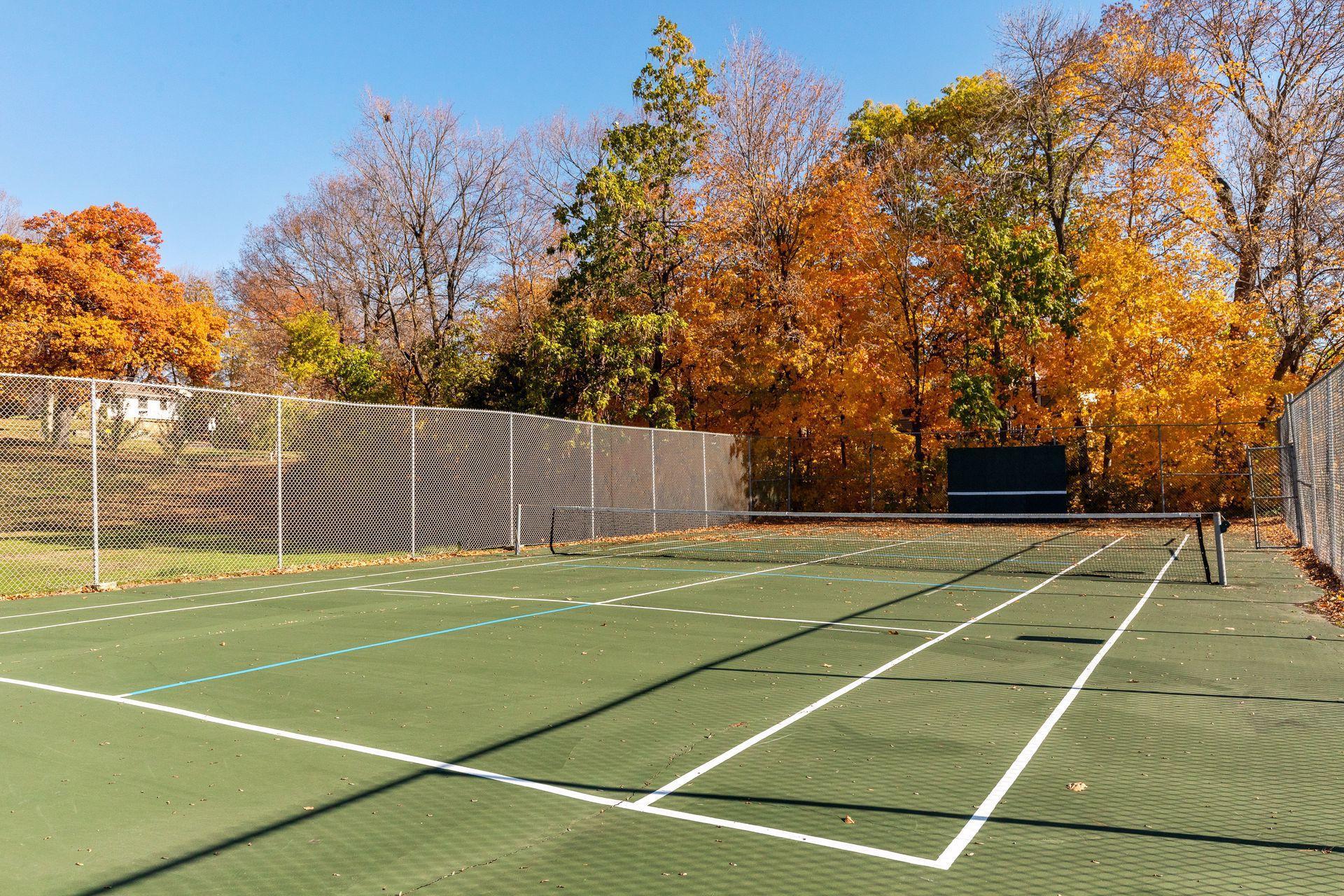 1609 Maple Manors Ct, Mound