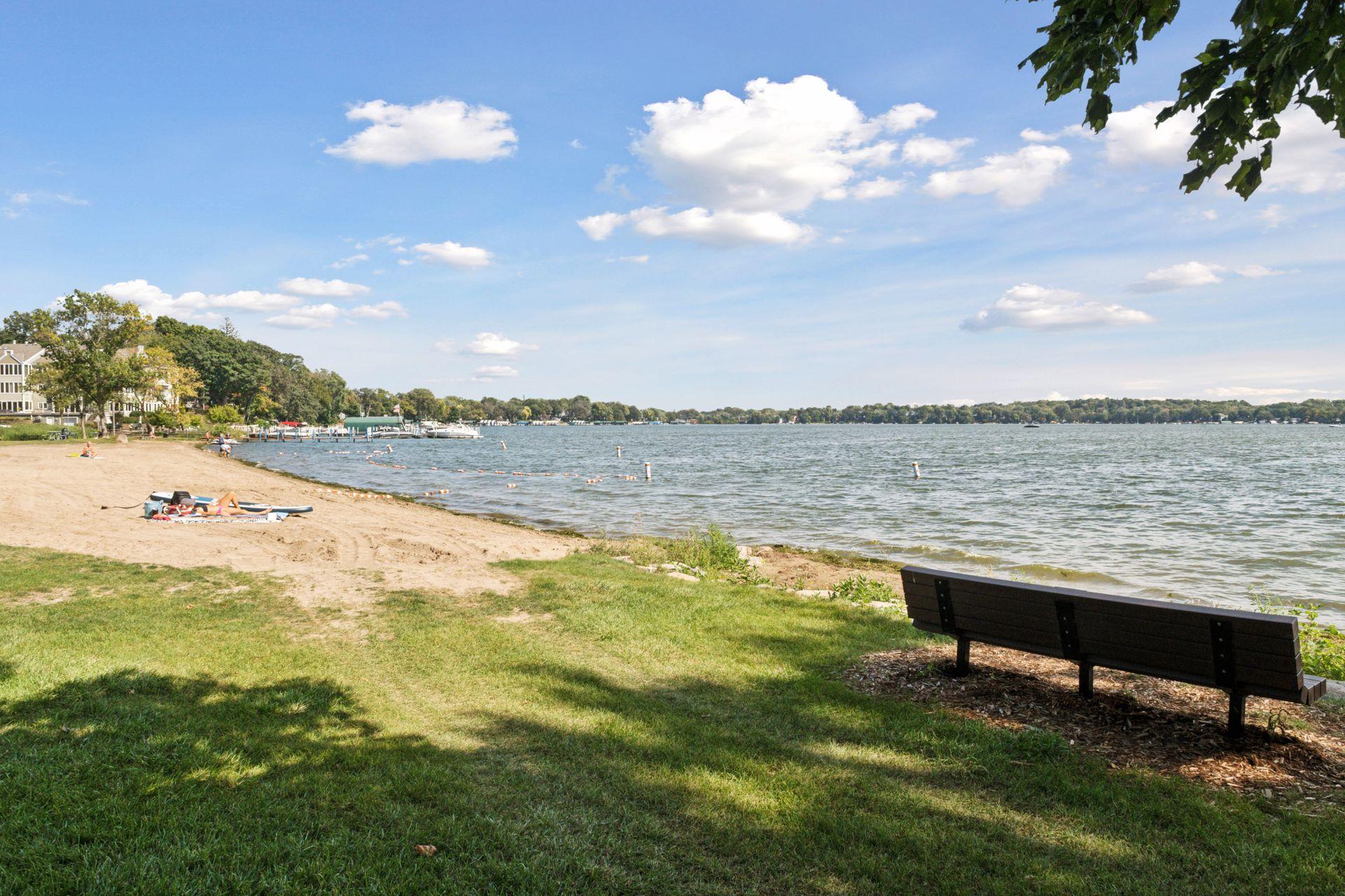 1609 Maple Manors Ct, Mound