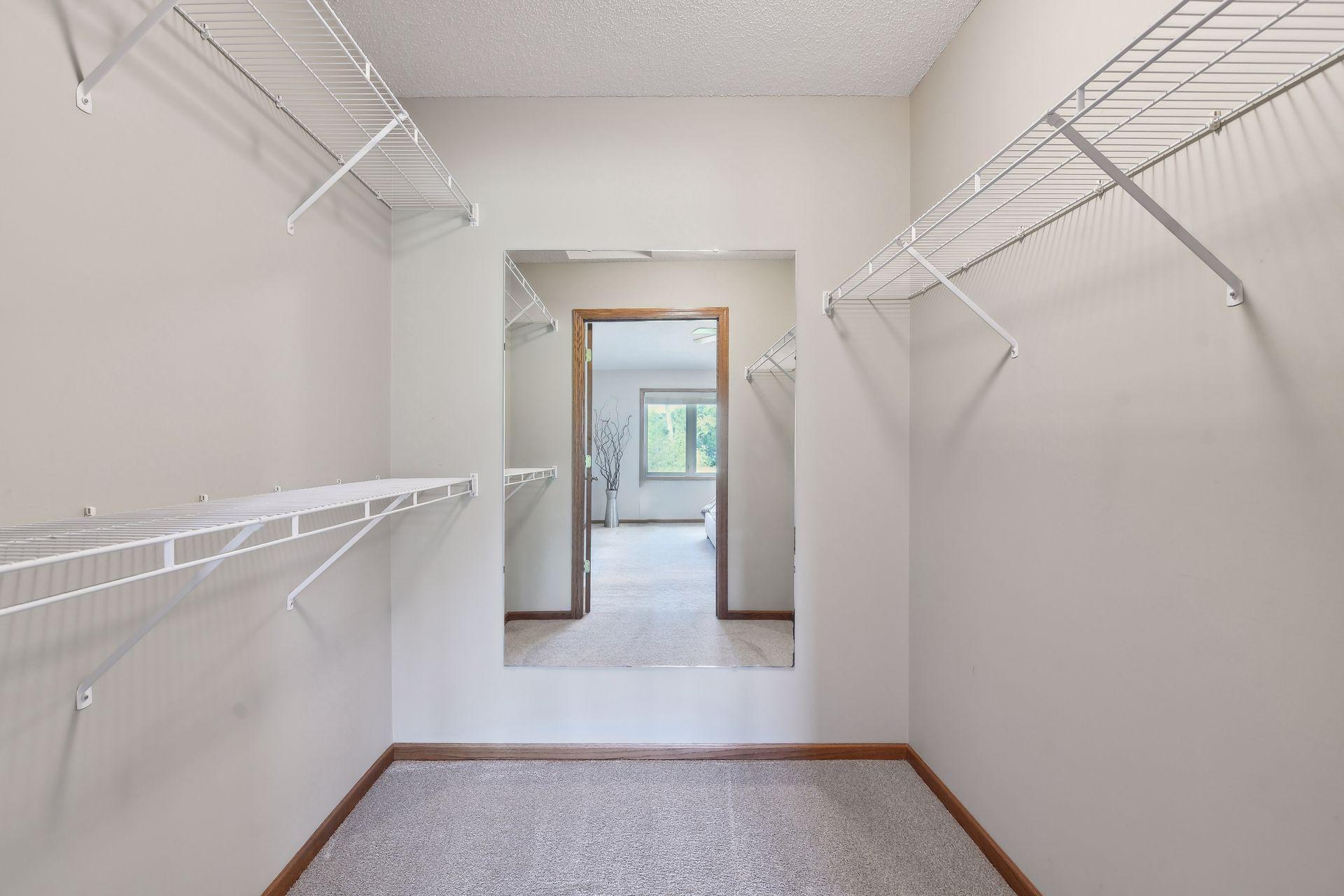 1609 Maple Manors Ct, Mound