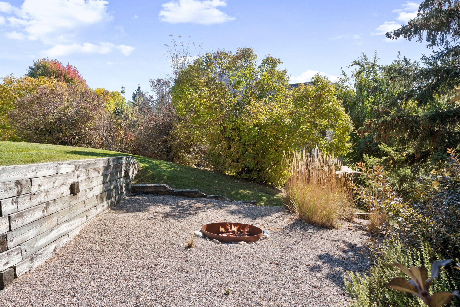 4255 Quinwood Lane N, Plymouth