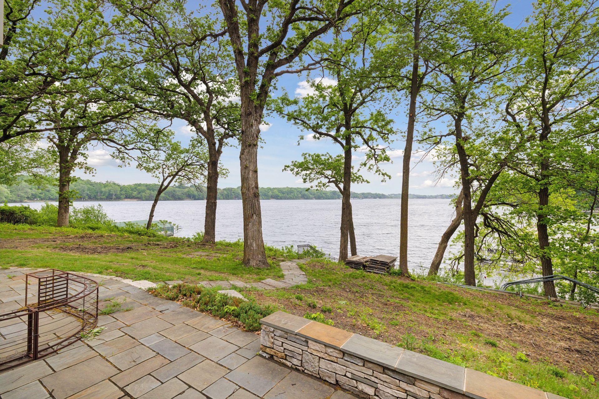850 Windjammer Ln, Orono
