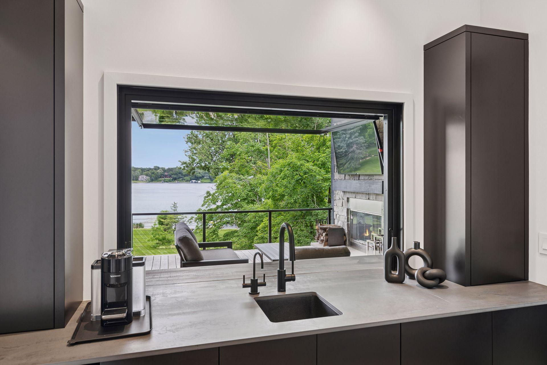 1300 Wildhurst Trl, Orono