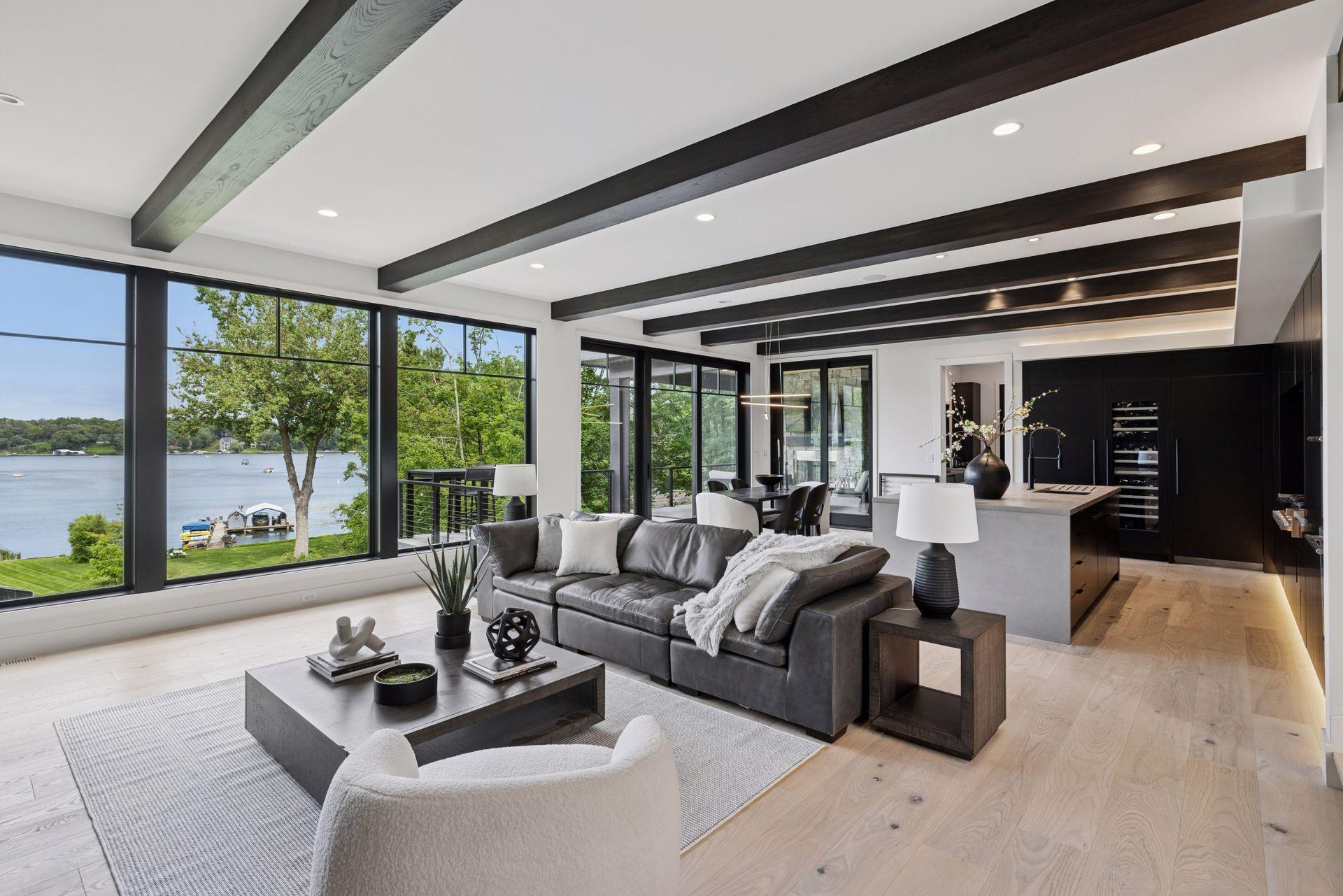 1300 Wildhurst Trl, Orono