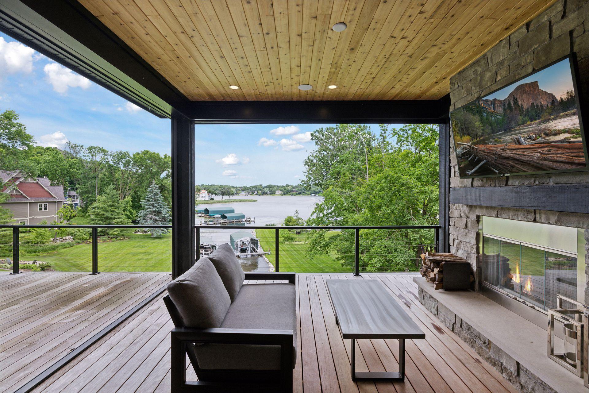 1300 Wildhurst Trl, Orono