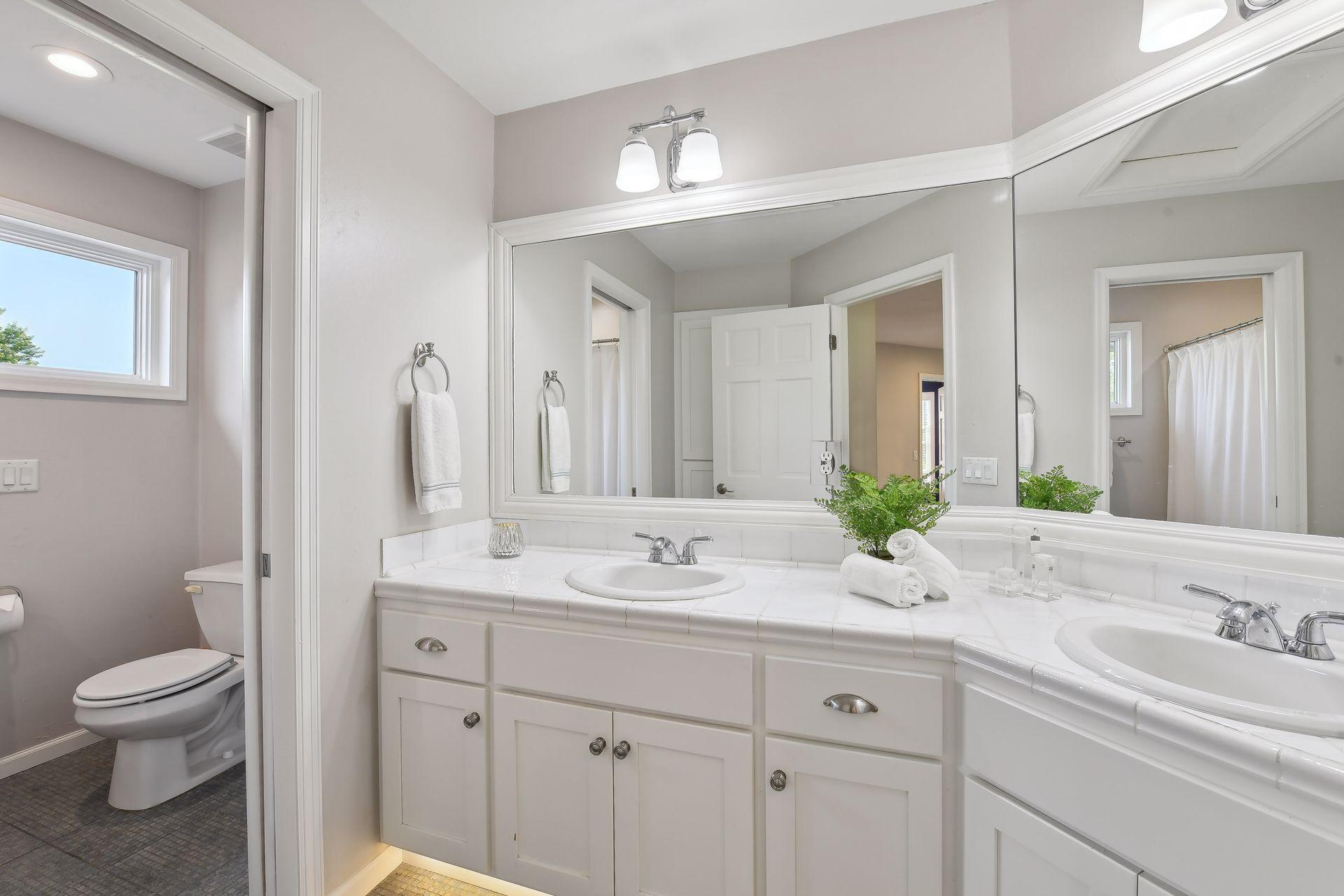 289 Wolf Pointe Trl, Long Lake