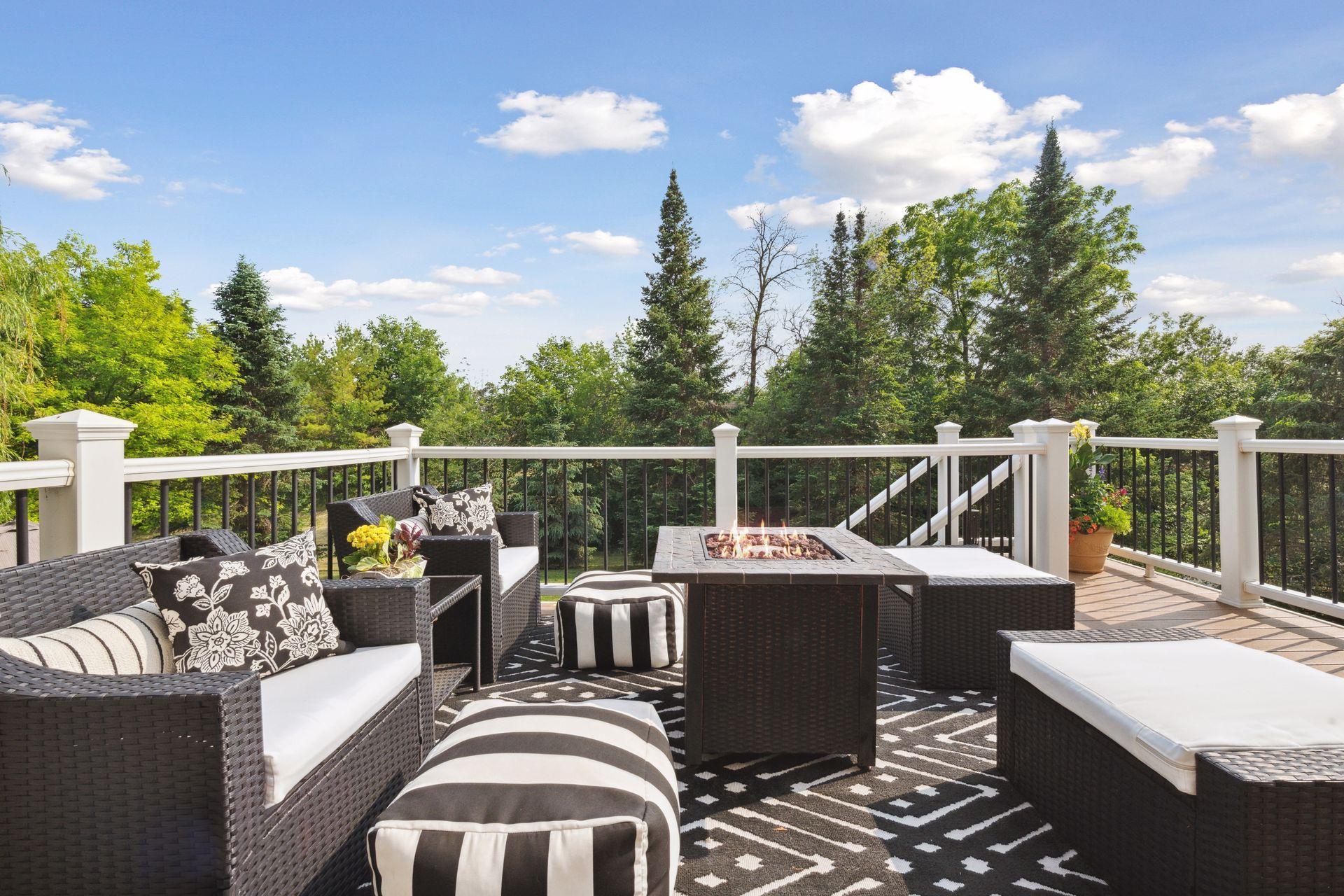 289 Wolf Pointe Trl, Long Lake