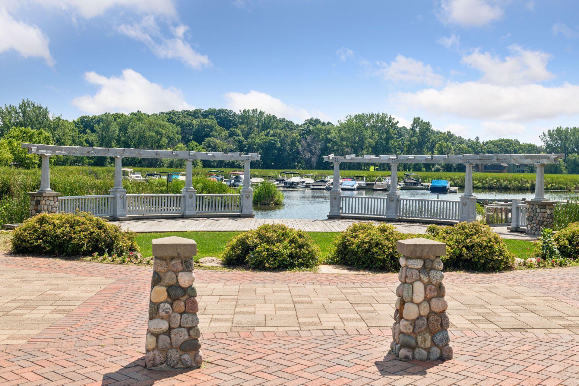 5459 Bartlett Blvd, Mound